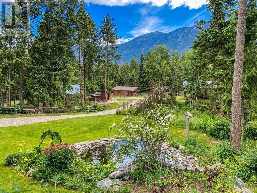 3677 20th Street, Lister, British Columbia  V0B 1G2 - Photo 3 - 10347578