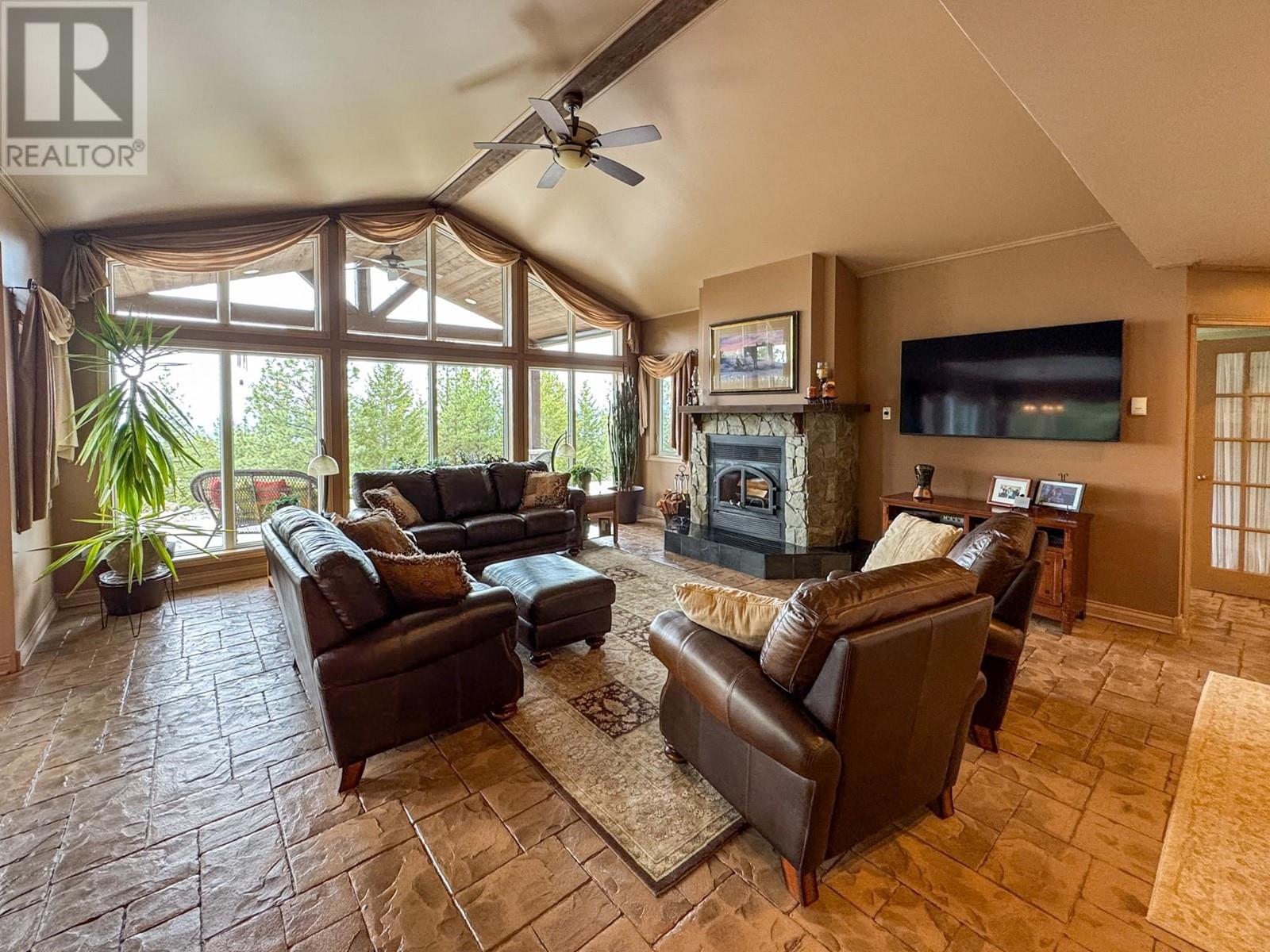 370 Sasquatch Trail, Osoyoos, British Columbia  V0H 1V6 - Photo 6 - 10347145