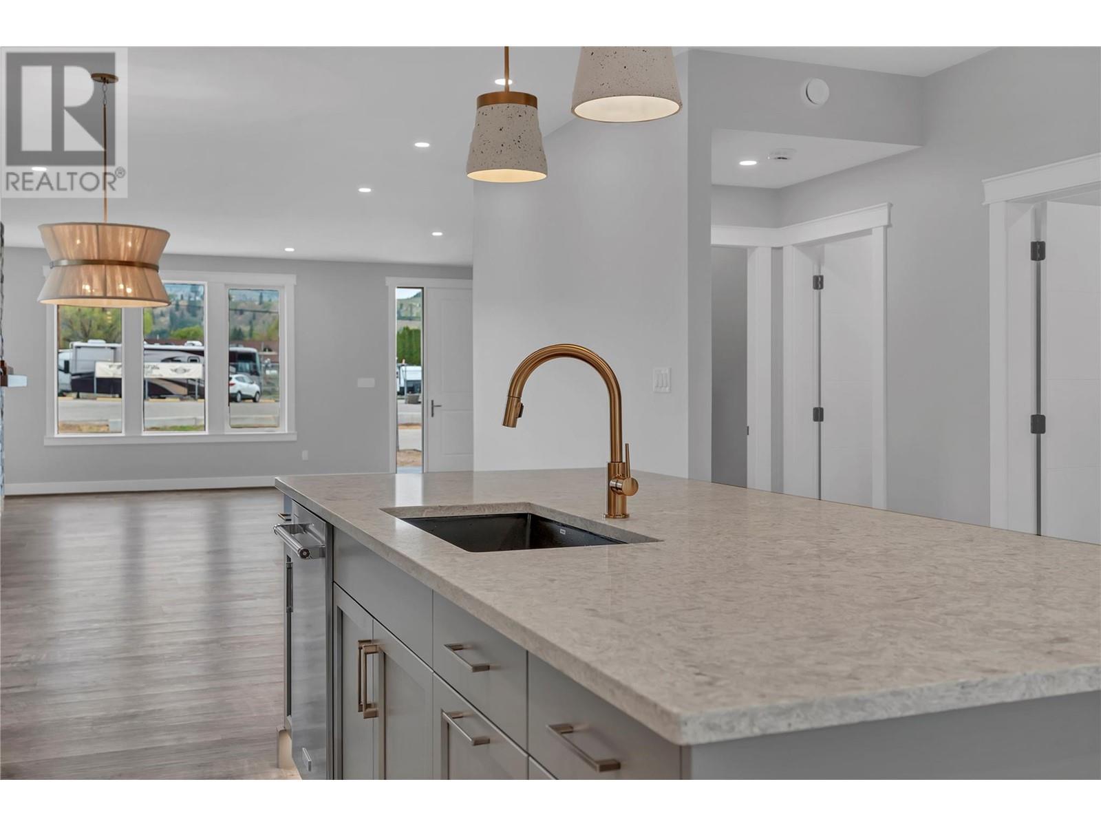 1735 Britton Road, Summerland, British Columbia  V0H 1Z9 - Photo 9 - 10347575