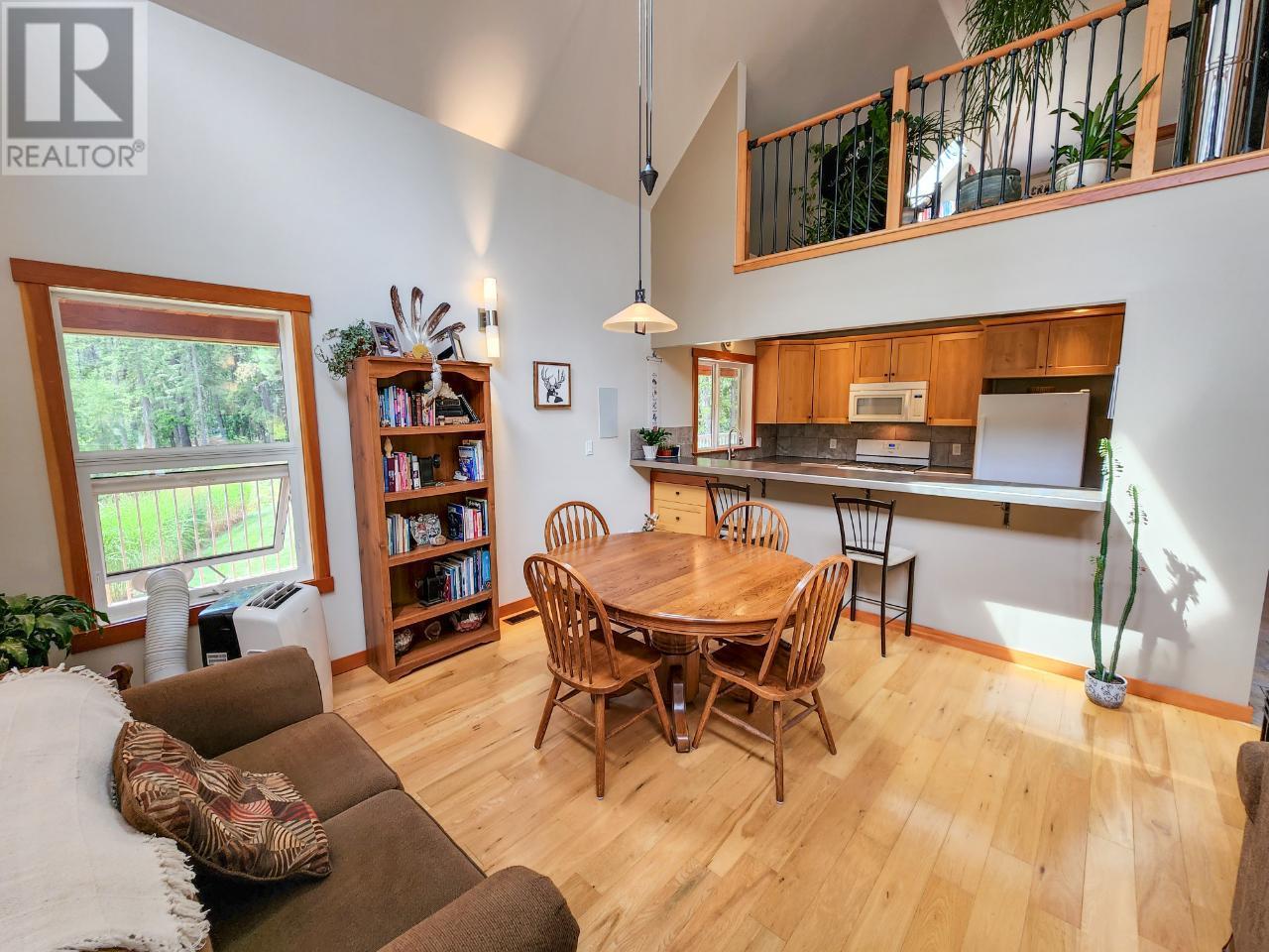 4351 Poplar Ridge Road, Krestova, British Columbia  V0G 1H1 - Photo 13 - 10347616
