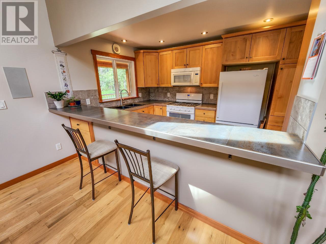 4351 Poplar Ridge Road, Krestova, British Columbia  V0G 1H1 - Photo 14 - 10347616