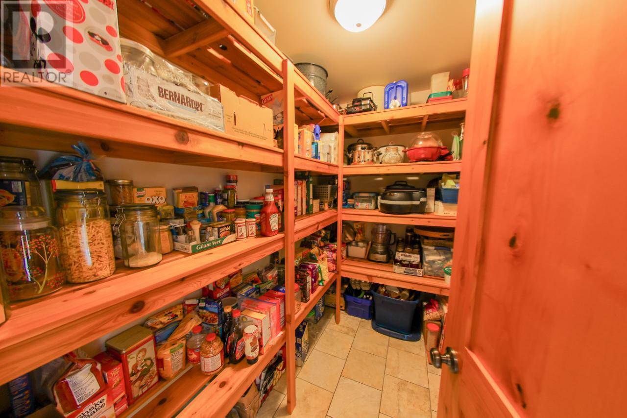 4351 Poplar Ridge Road, Krestova, British Columbia  V0G 1H1 - Photo 17 - 10347616