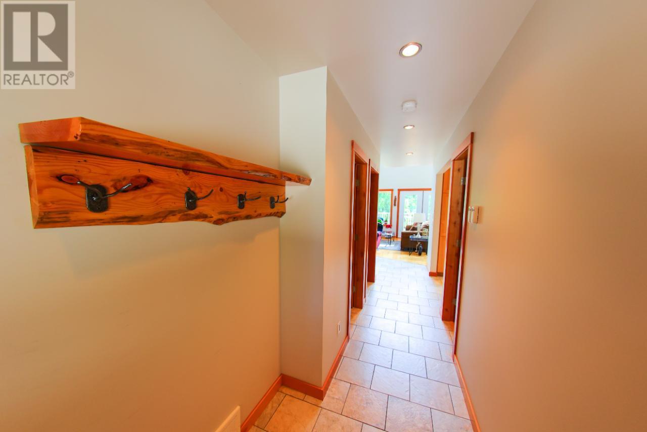 4351 Poplar Ridge Road, Krestova, British Columbia  V0G 1H1 - Photo 23 - 10347616