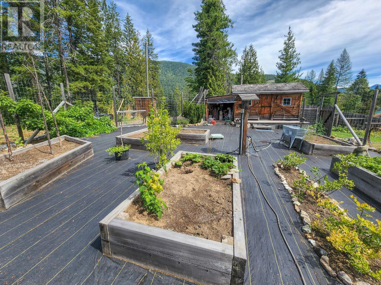 4351 Poplar Ridge Road, Krestova, British Columbia  V0G 1H1 - Photo 40 - 10347616