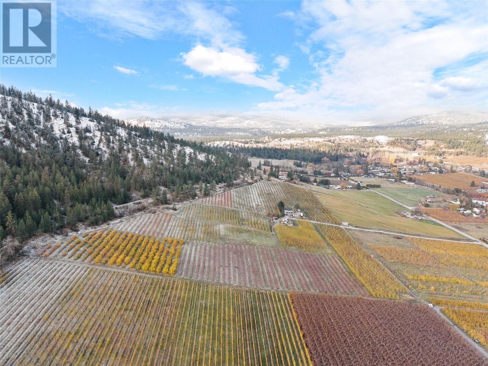 9827 Gillard Avenue, Summerland, British Columbia  V0H 1Z8 - Photo 7 - 10347611