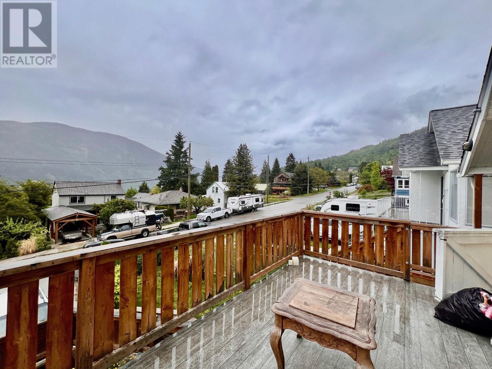 510 Innes Street, Nelson, British Columbia  V1L 5E9 - Photo 27 - 10347178