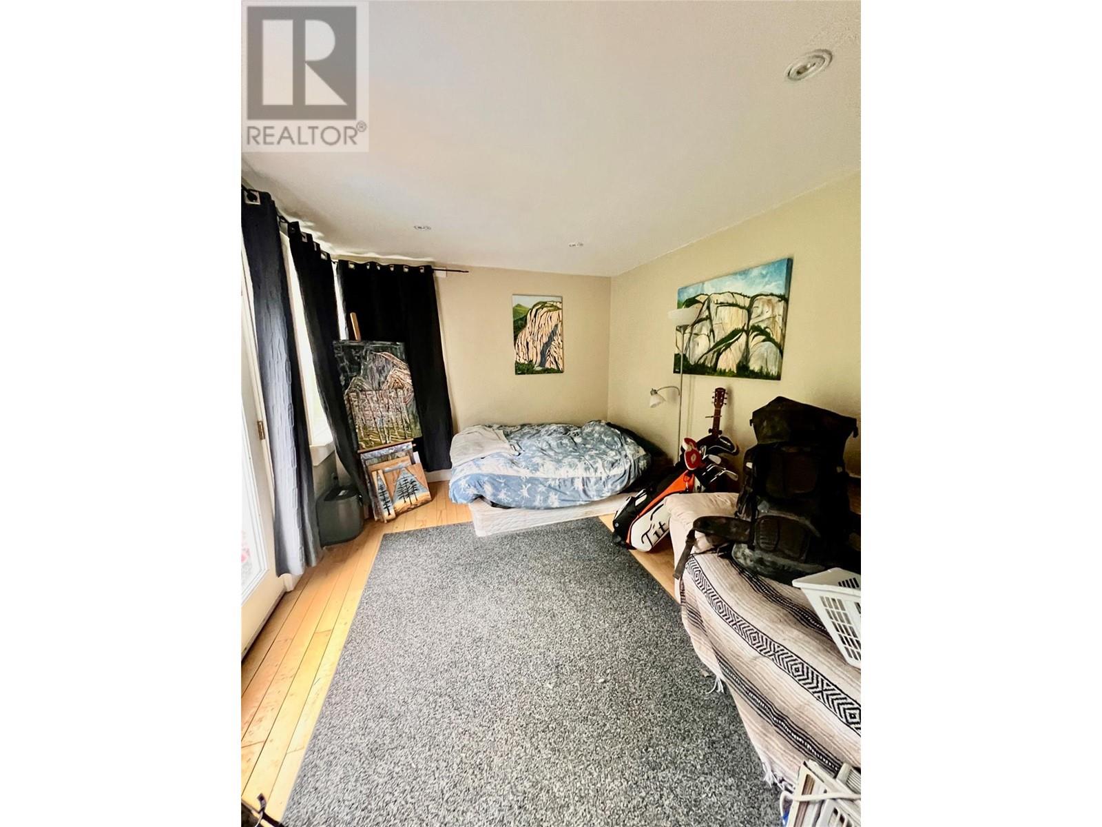 510 Innes Street, Nelson, British Columbia  V1L 5E9 - Photo 7 - 10347178