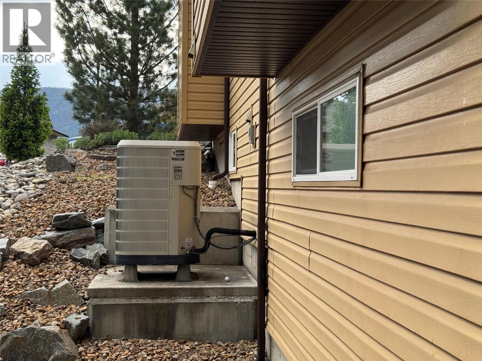 4147 4th Street, Vernon, British Columbia  V1H 1Z1 - Photo 44 - 10347175