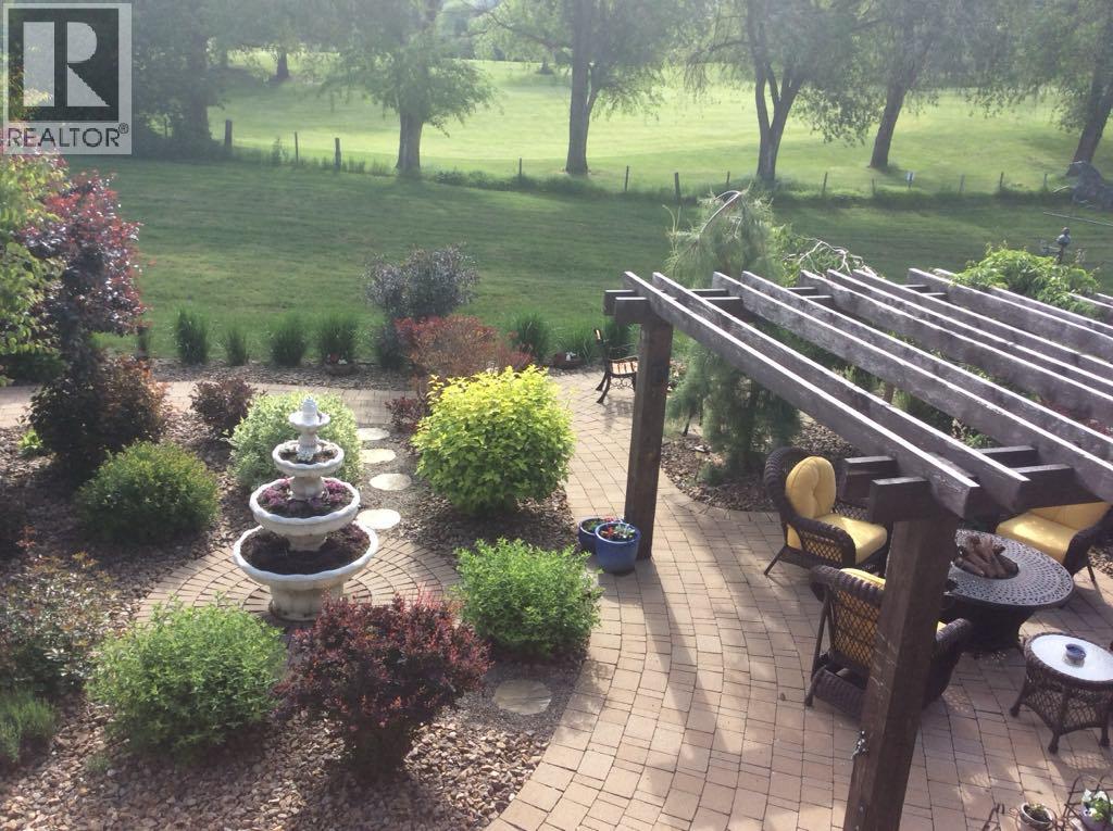 4147 4th Street, Vernon, British Columbia  V1H 1Z1 - Photo 58 - 10347175