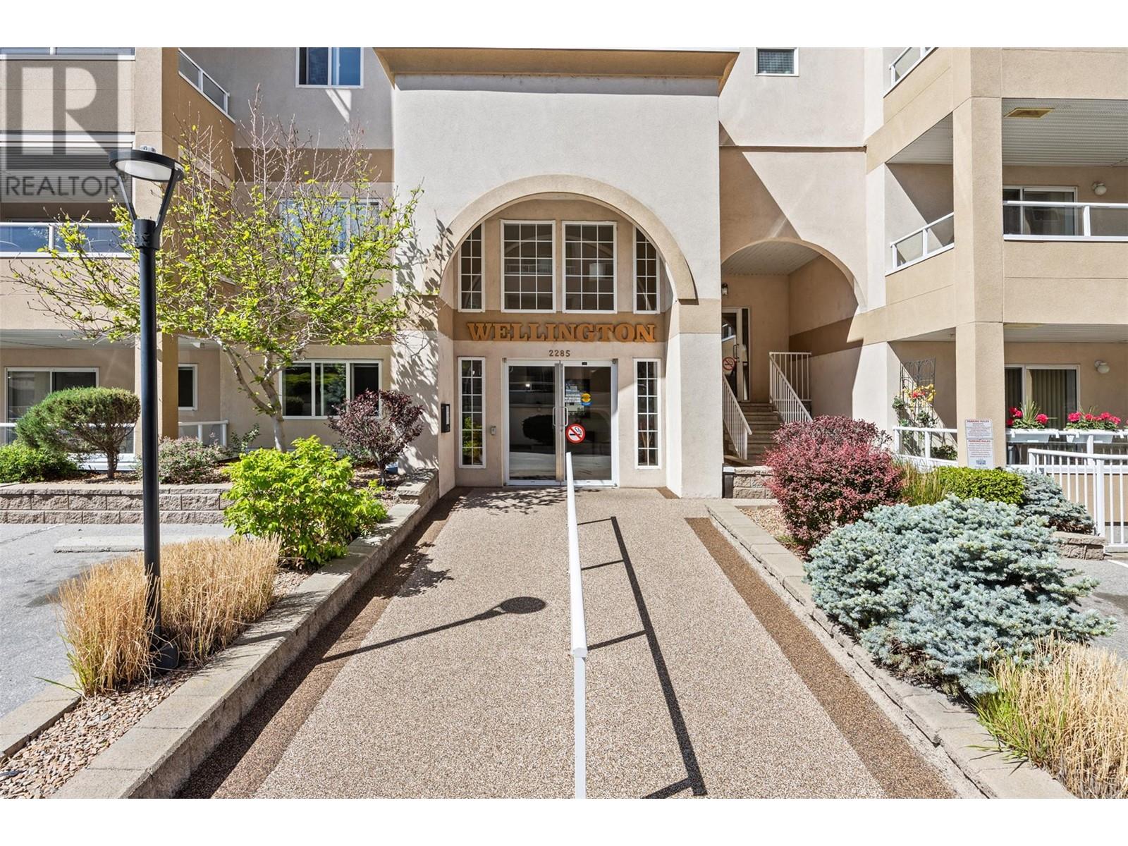 2285 Atkinson Street Unit# 401, Penticton, British Columbia  V2A 8R7 - Photo 1 - 10347715
