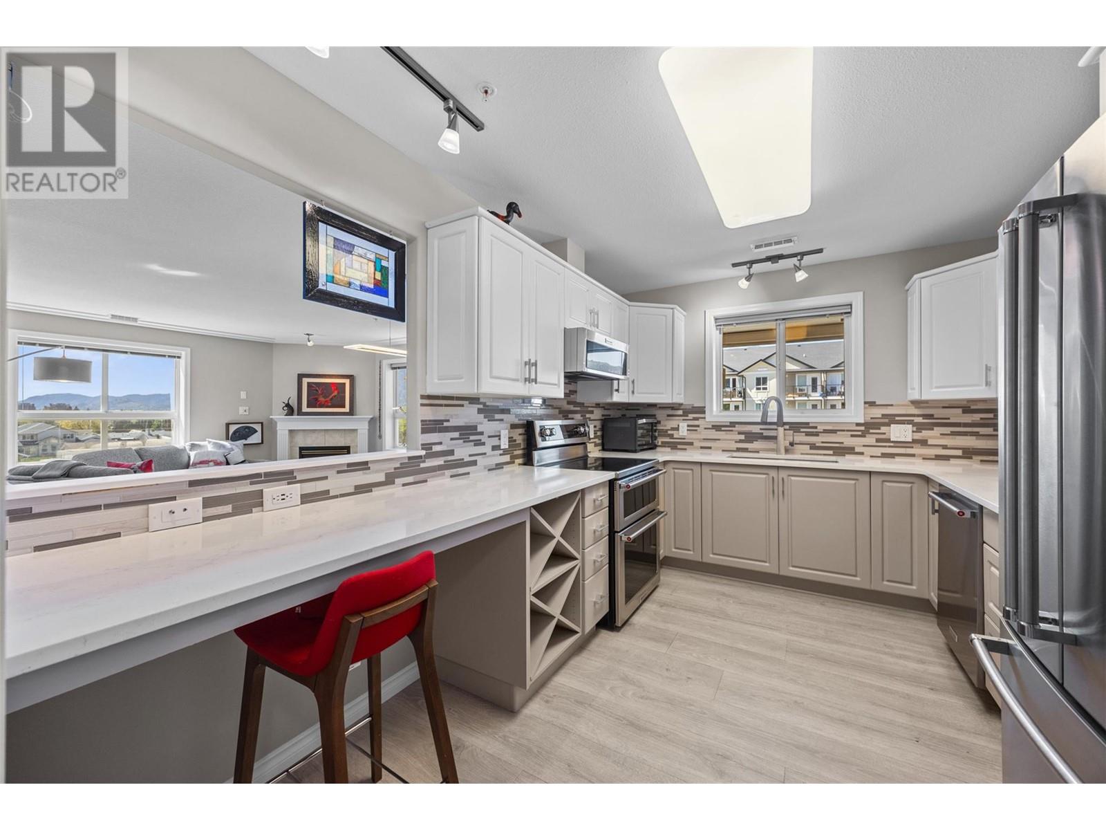 2285 Atkinson Street Unit# 401, Penticton, British Columbia  V2A 8R7 - Photo 6 - 10347715