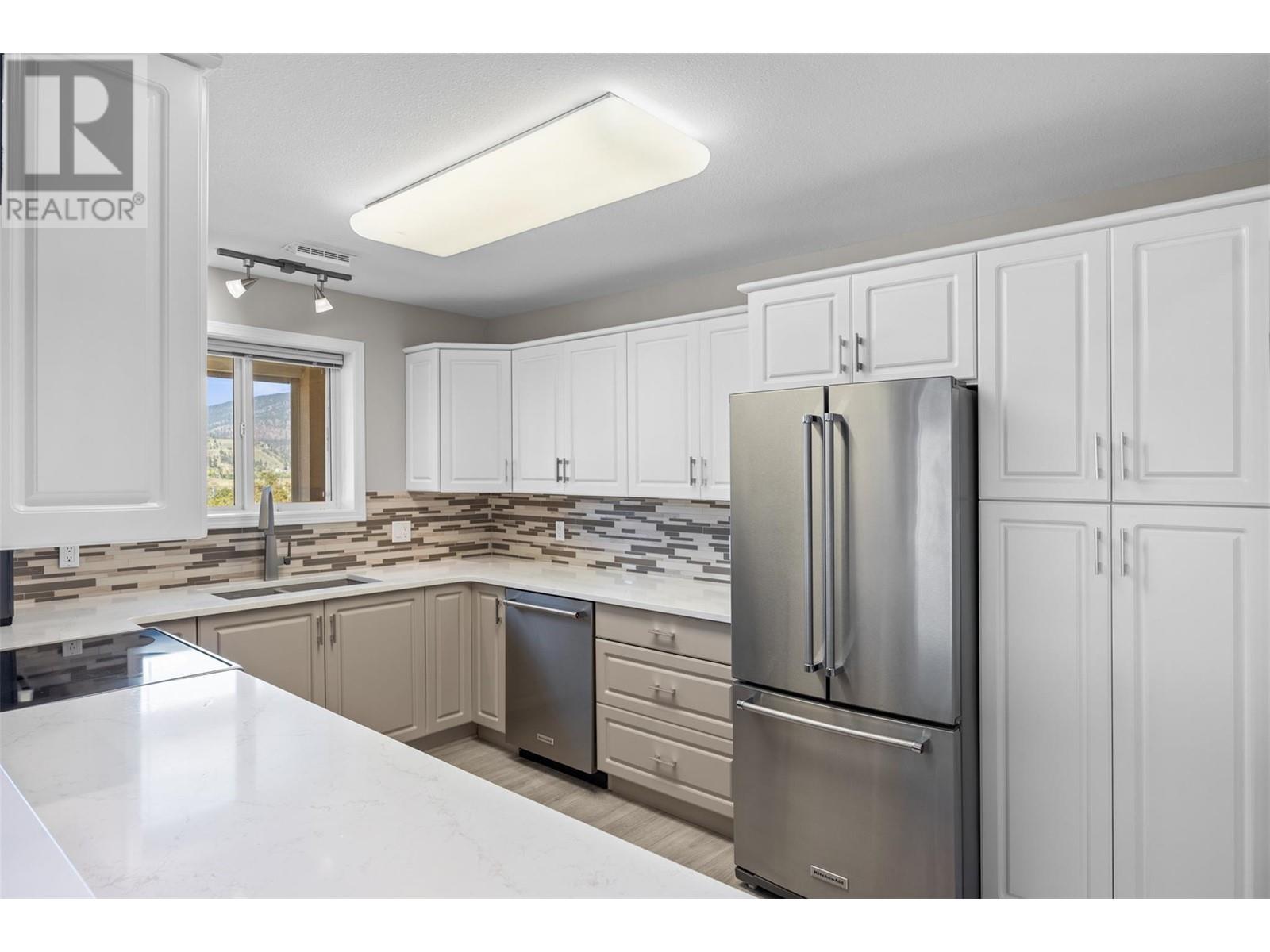 2285 Atkinson Street Unit# 401, Penticton, British Columbia  V2A 8R7 - Photo 7 - 10347715
