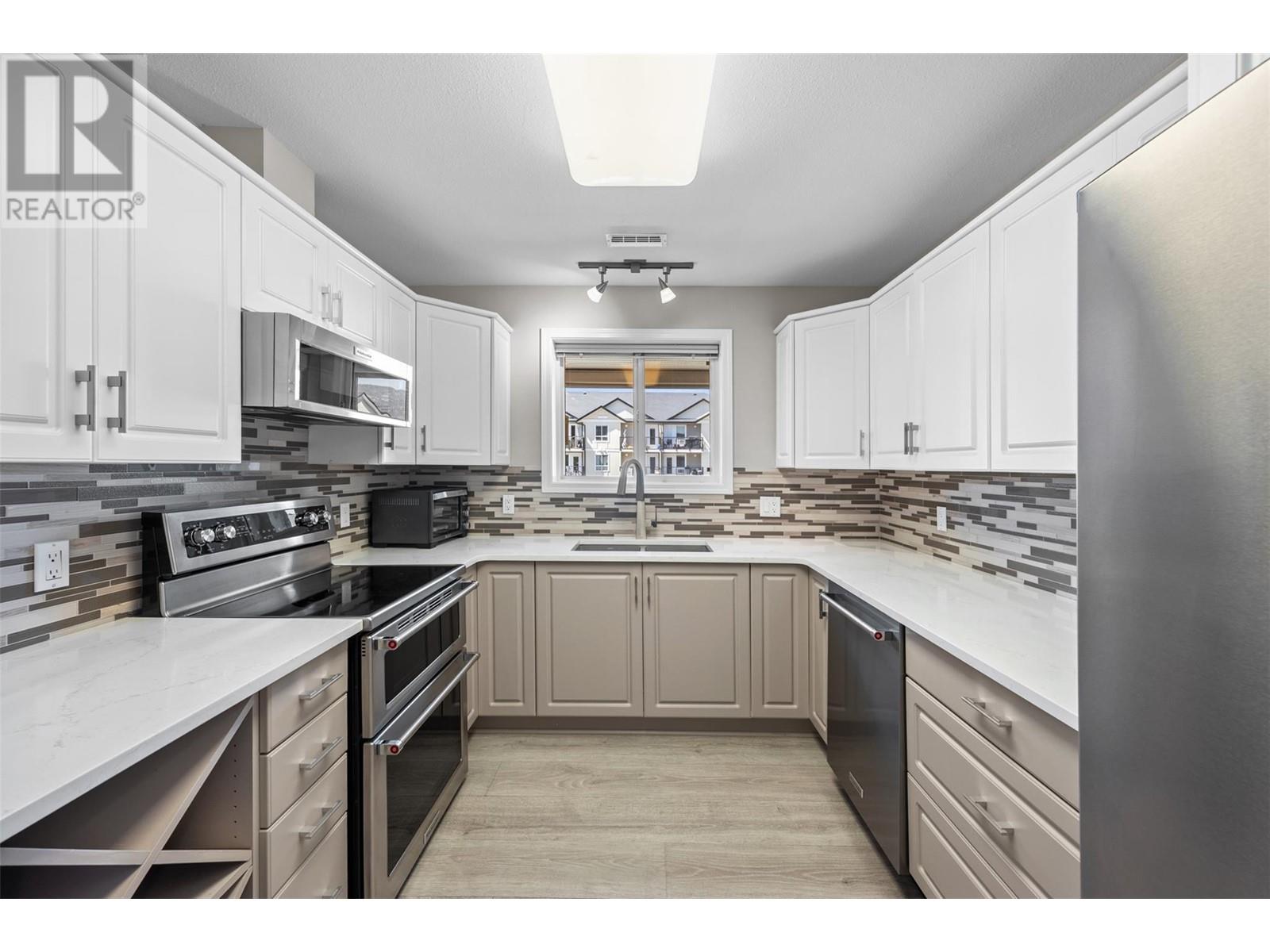 2285 Atkinson Street Unit# 401, Penticton, British Columbia  V2A 8R7 - Photo 8 - 10347715