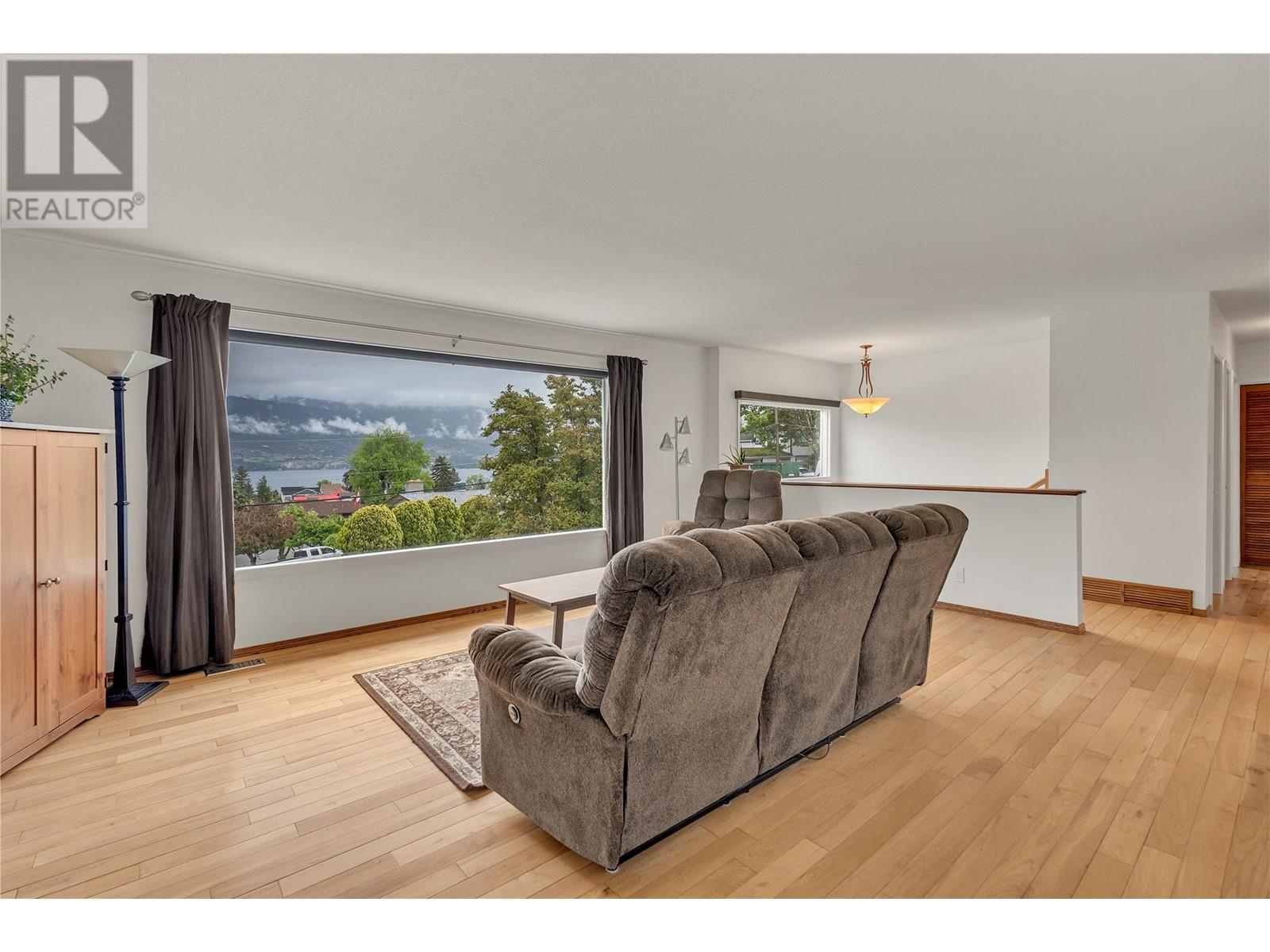 6528 Lipsett Crescent, Summerland, British Columbia  V0H 1Z1 - Photo 9 - 10347670