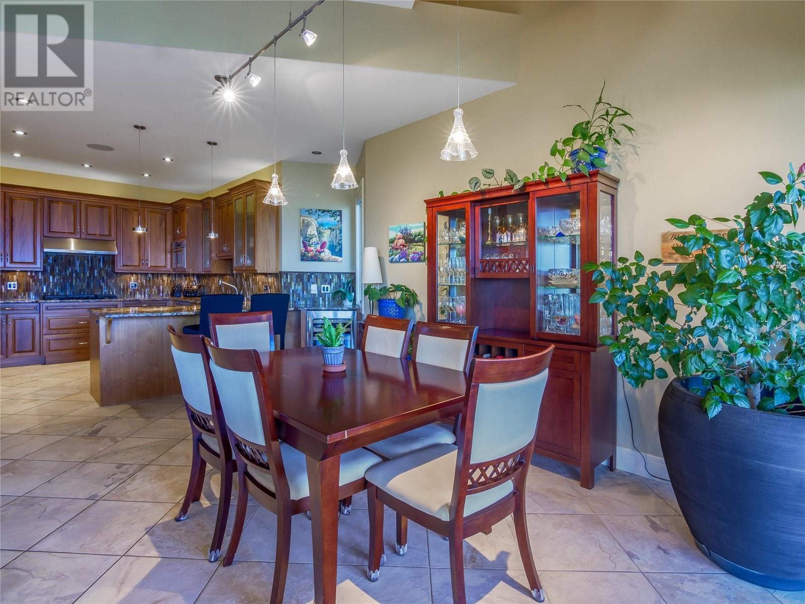 2871 Partridge Drive, Penticton, British Columbia  V2A 9A9 - Photo 6 - 10347350