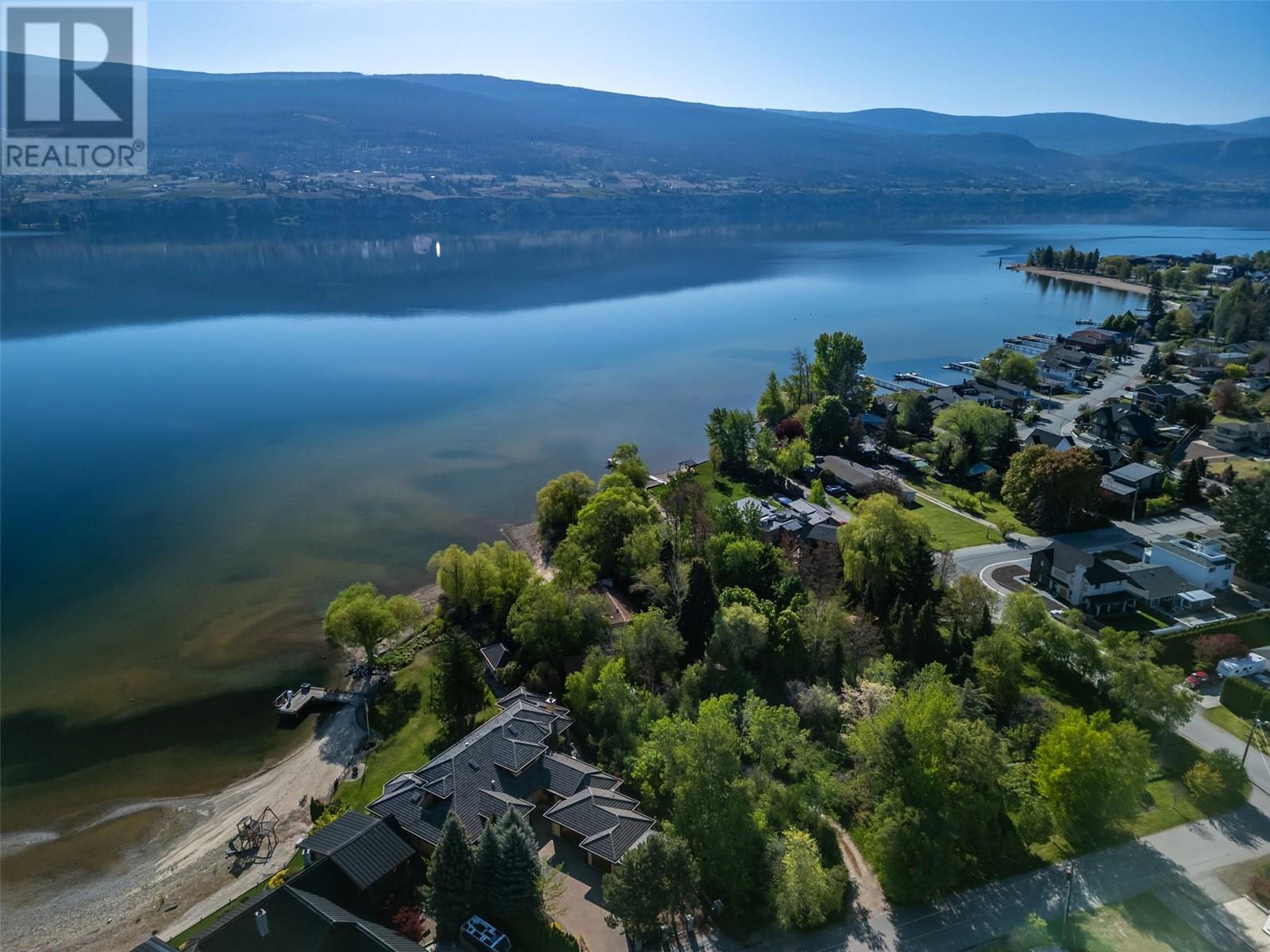 7801 Oak Avenue, Summerland, British Columbia  V0H 1Z9 - Photo 4 - 10347786