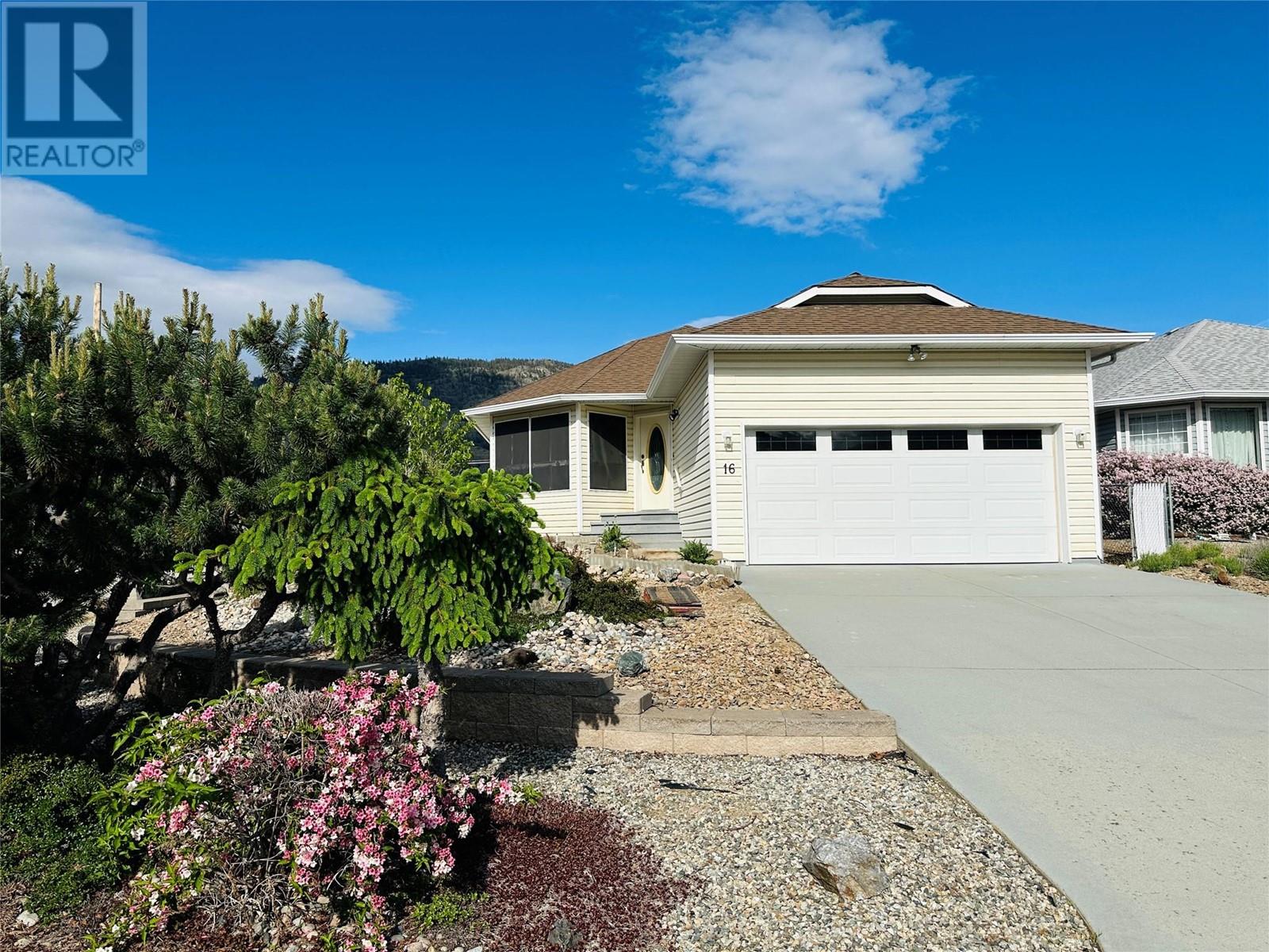 16 Killdeer Place, Osoyoos, British Columbia  V0H 1V5 - Photo 3 - 10346973