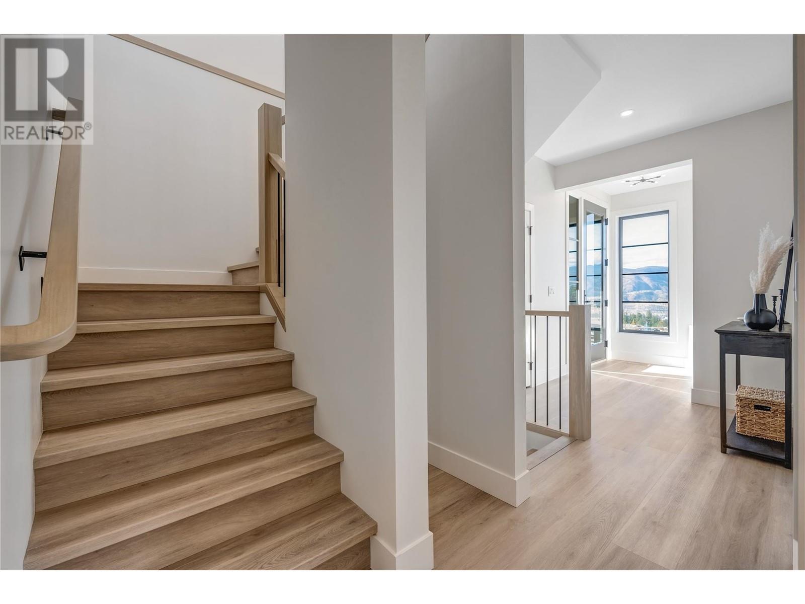 1100 Antler Drive Unit# 102, Penticton, British Columbia  V2A 0C9 - Photo 55 - 10347820