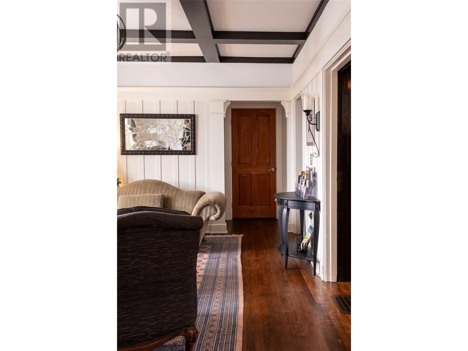 1345 Spokane Street, Rossland, British Columbia  V0G 1Y0 - Photo 11 - 10346634