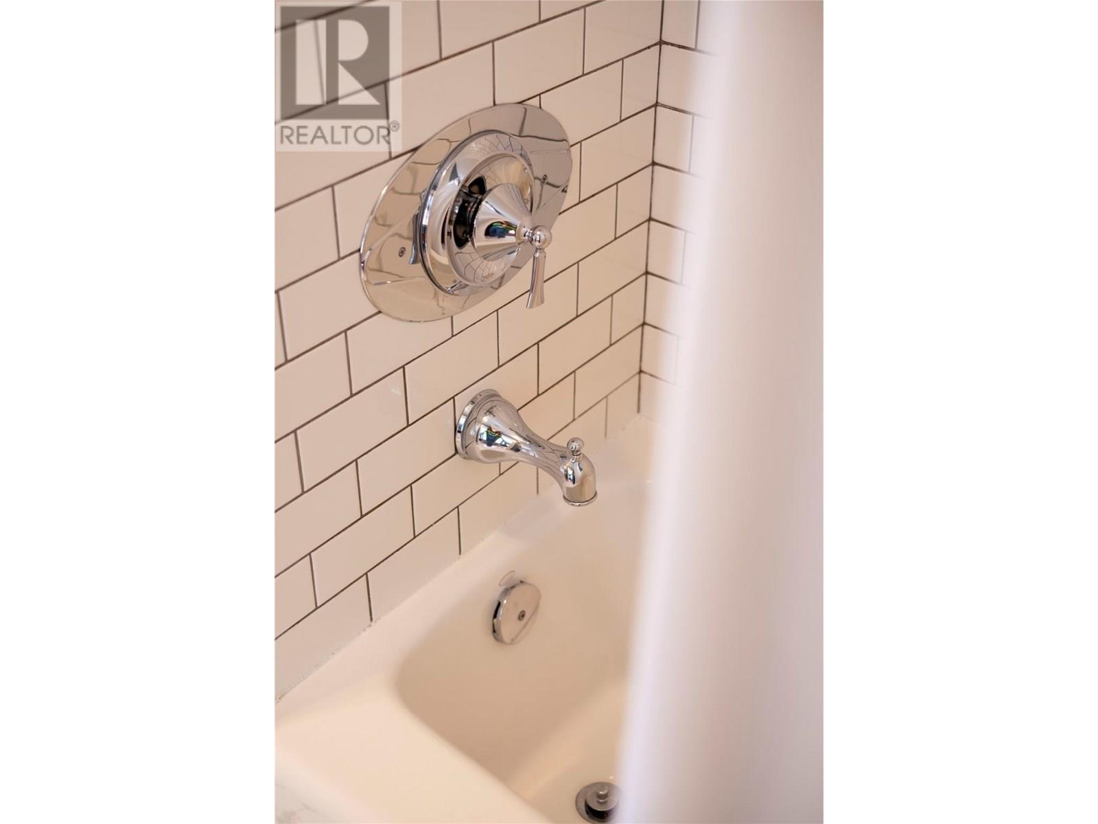 1345 Spokane Street, Rossland, British Columbia  V0G 1Y0 - Photo 40 - 10346634