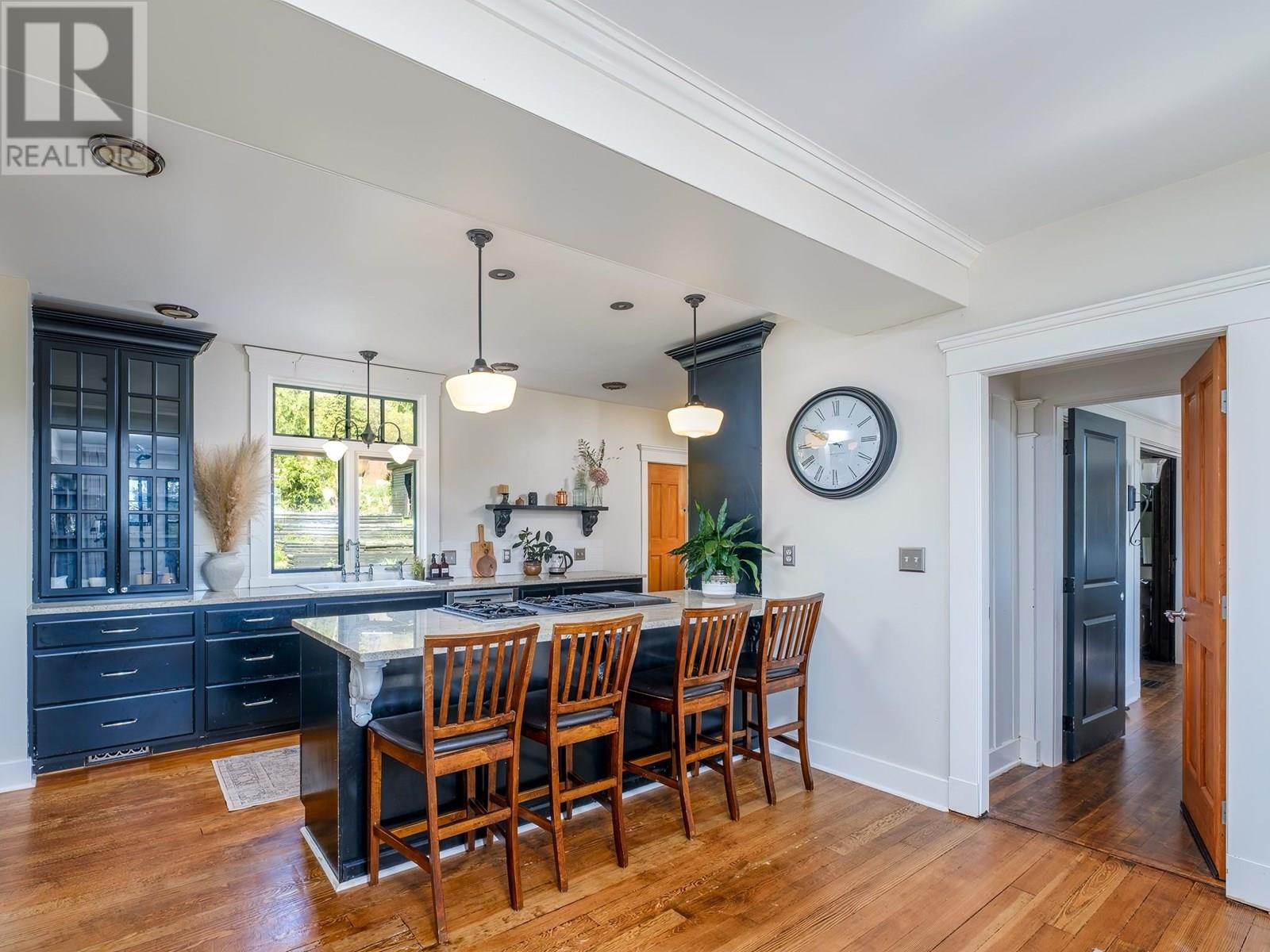 1345 Spokane Street, Rossland, British Columbia  V0G 1Y0 - Photo 7 - 10346634