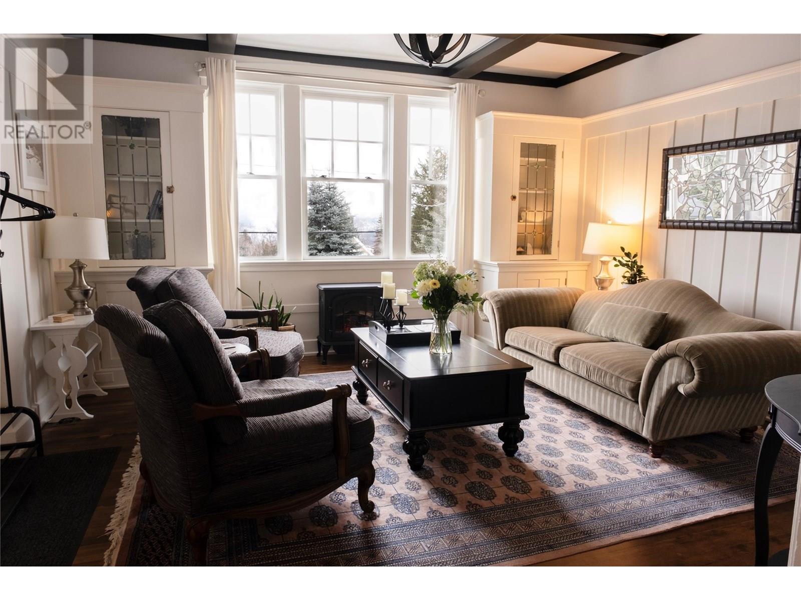 1345 Spokane Street, Rossland, British Columbia  V0G 1Y0 - Photo 9 - 10346634