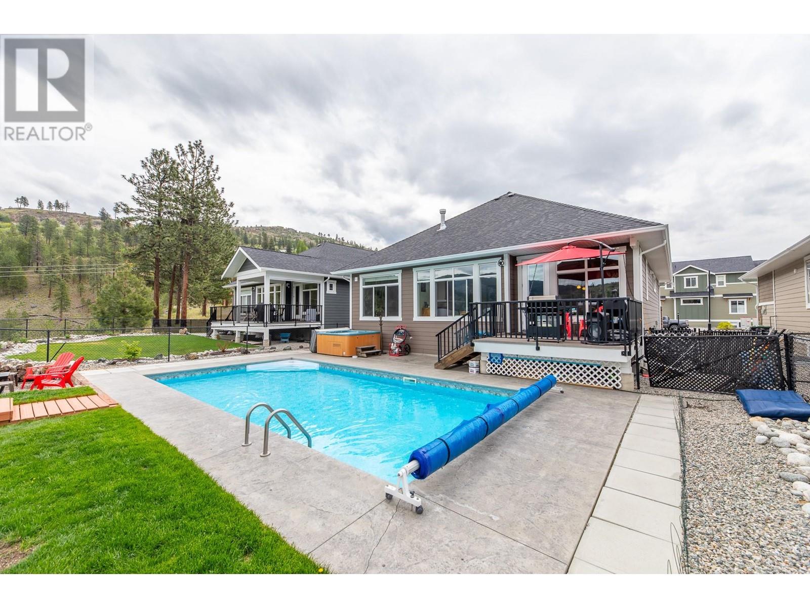2189 Brent Drive, Penticton, British Columbia  V2A 8M9 - Photo 1 - 10347923