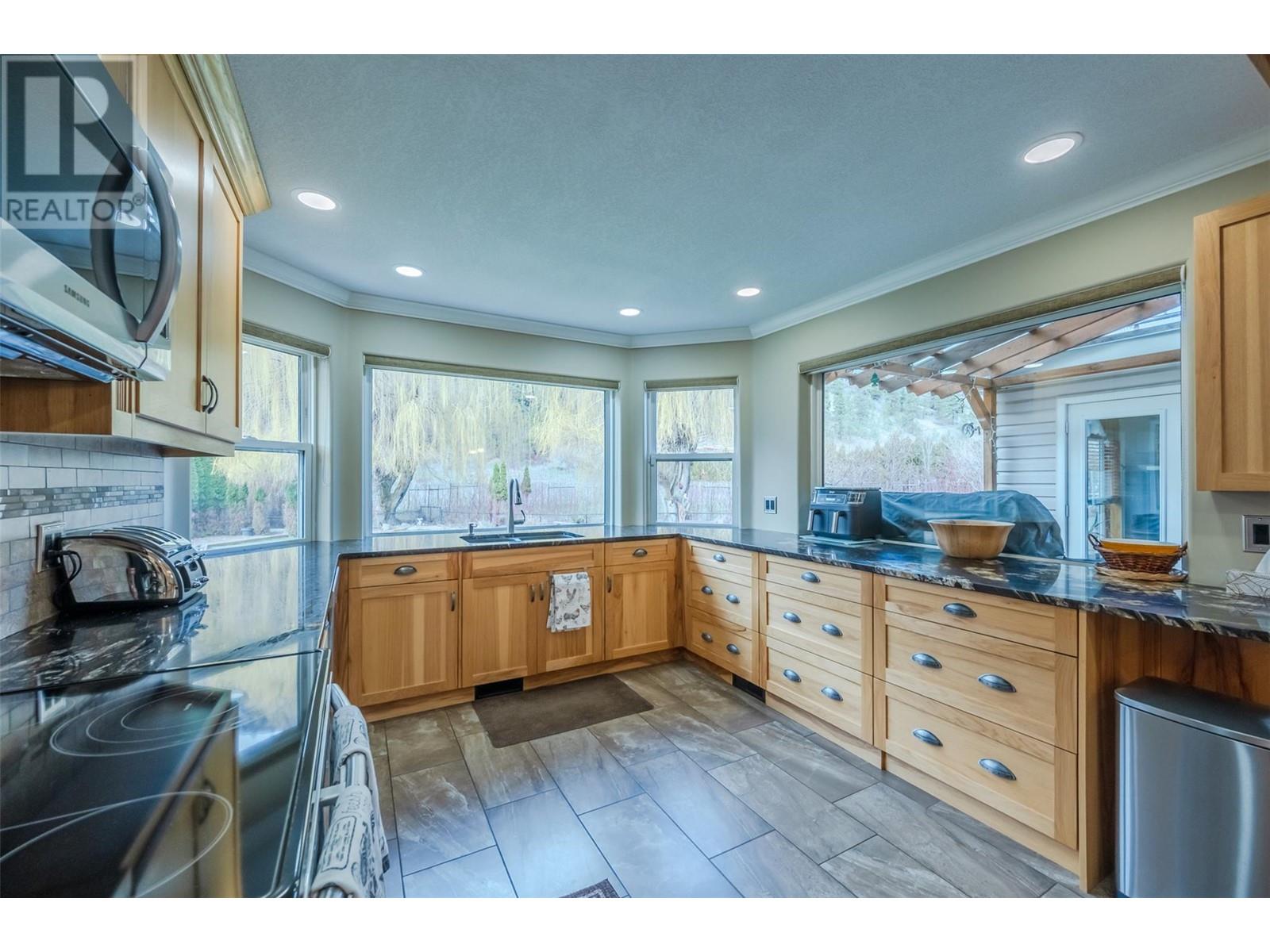 16612 Garnet Valley Road, Summerland, British Columbia  V0H 1Z3 - Photo 12 - 10347924