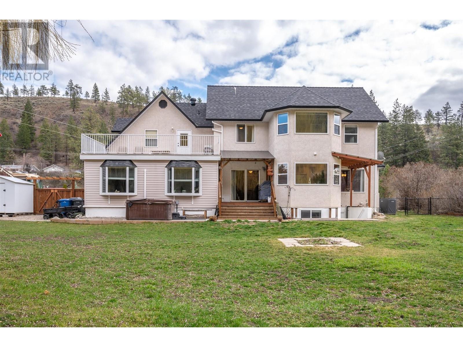 16612 Garnet Valley Road, Summerland, British Columbia  V0H 1Z3 - Photo 2 - 10347924