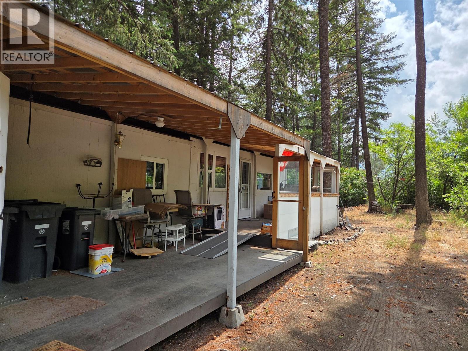 1498 Main Street Unit# 15, Olalla, British Columbia  V0X 1N6 - Photo 17 - 10347835