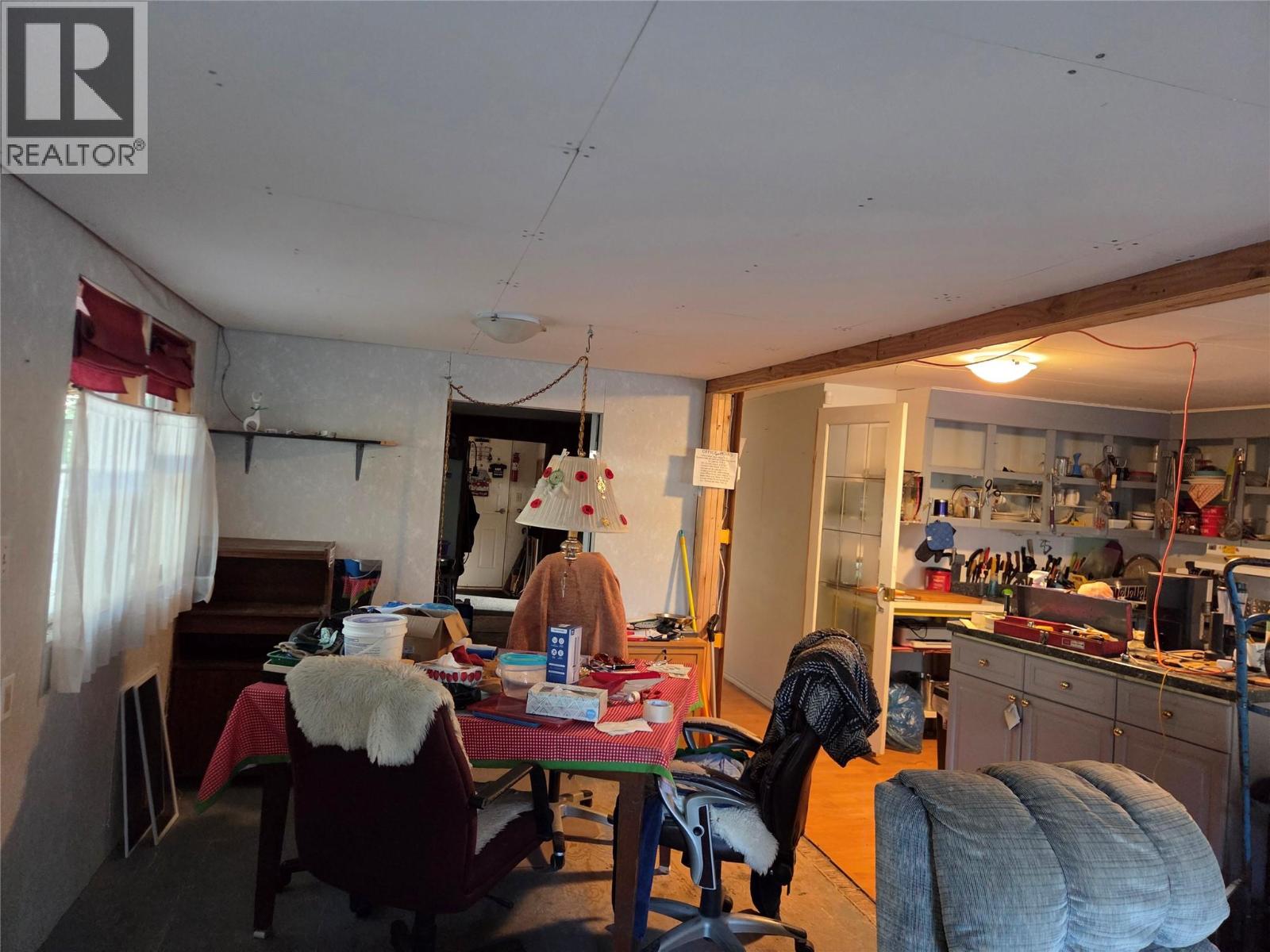 1498 Main Street Unit# 15, Olalla, British Columbia  V0X 1N6 - Photo 32 - 10347835