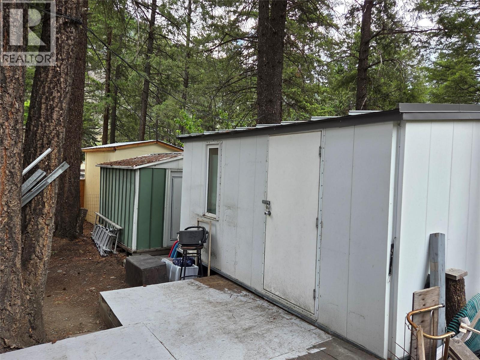 1498 Main Street Unit# 15, Olalla, British Columbia  V0X 1N6 - Photo 4 - 10347835