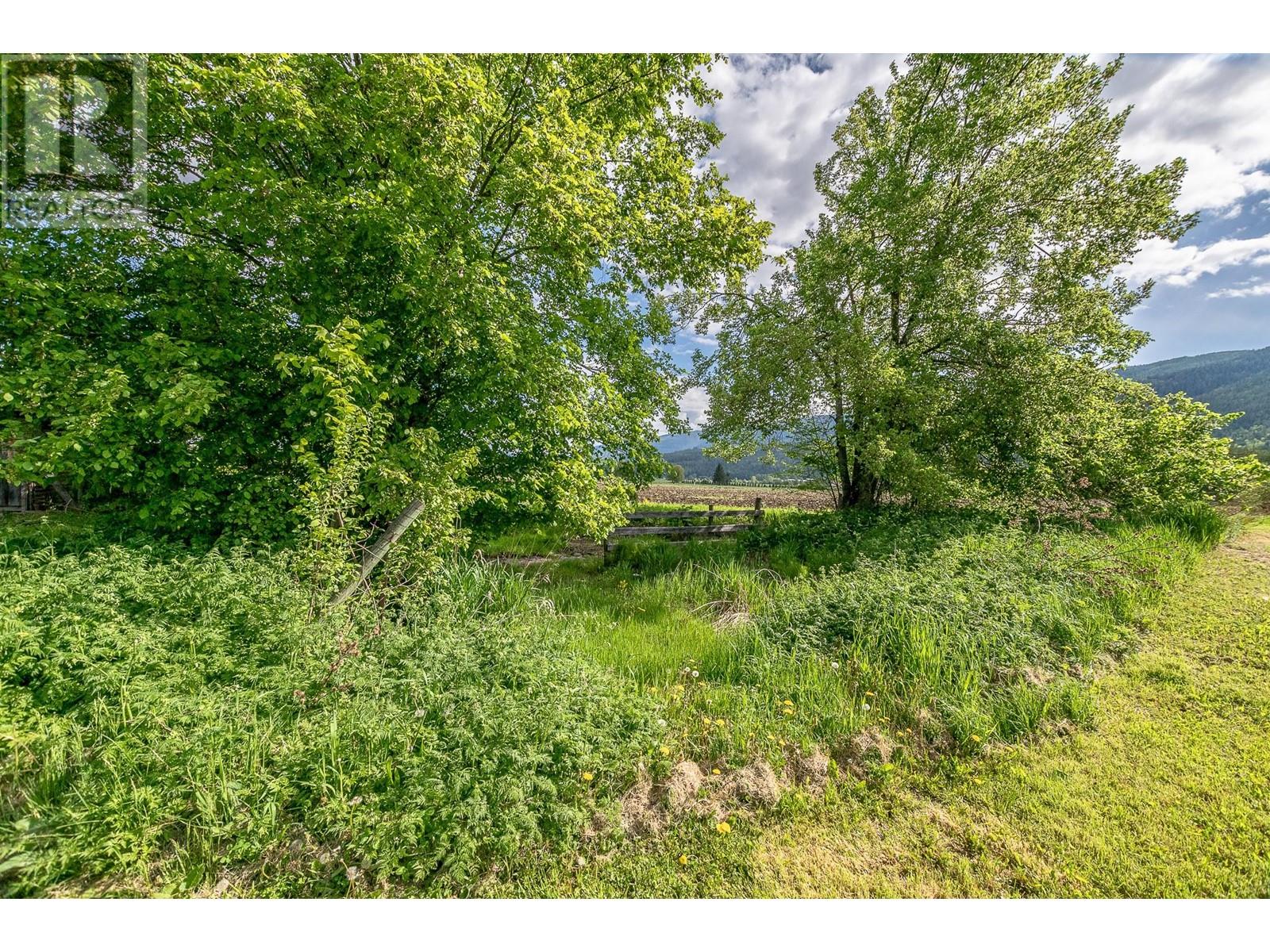 51 Monks Road, Grindrod, British Columbia  V0E 1Y0 - Photo 47 - 10347572