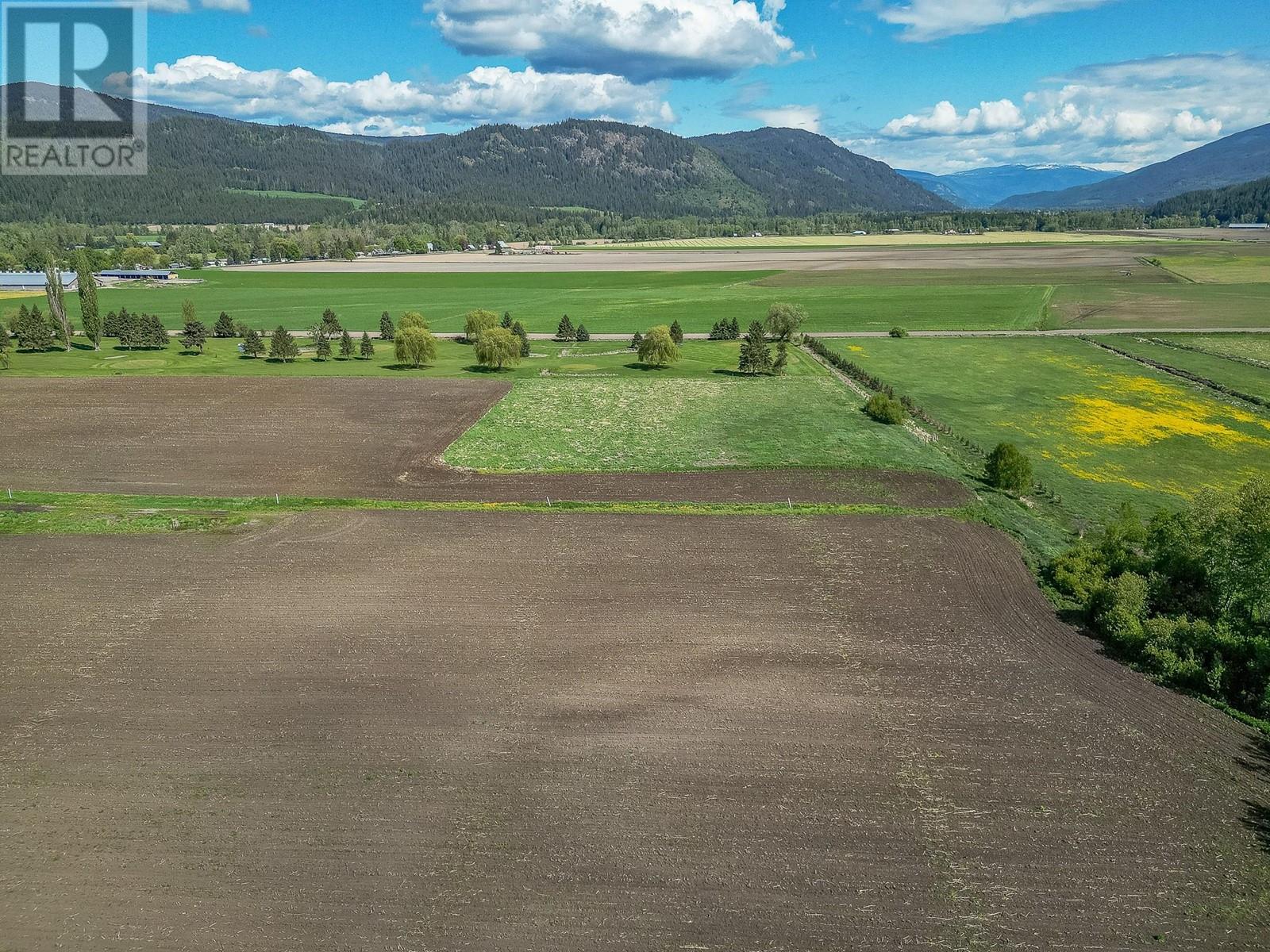 51 Monks Road, Grindrod, British Columbia  V0E 1Y0 - Photo 73 - 10347572