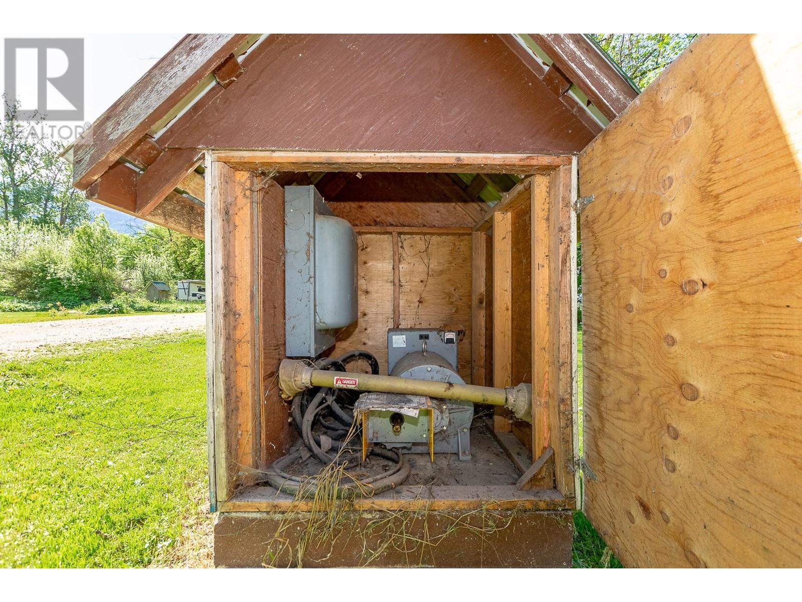 51 Monks Road, Grindrod, British Columbia  V0E 1Y0 - Photo 51 - 10347236