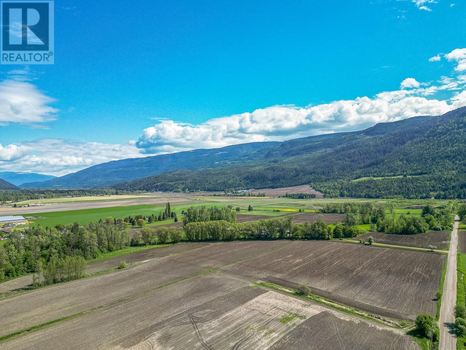 51 Monks Road, Grindrod, British Columbia  V0E 1Y0 - Photo 54 - 10347236