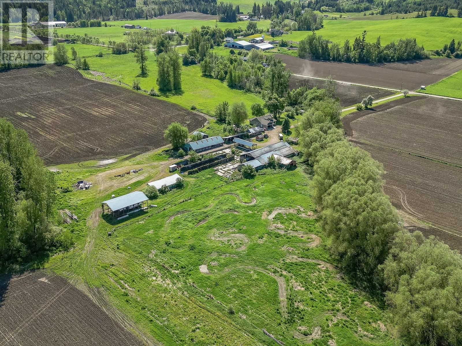 51 Monks Road, Grindrod, British Columbia  V0E 1Y0 - Photo 62 - 10347236