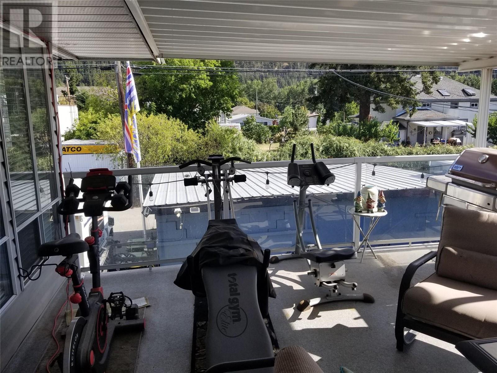 721-725 Shuswap Avenue, Chase, British Columbia  V0E 1M0 - Photo 6 - 10347971