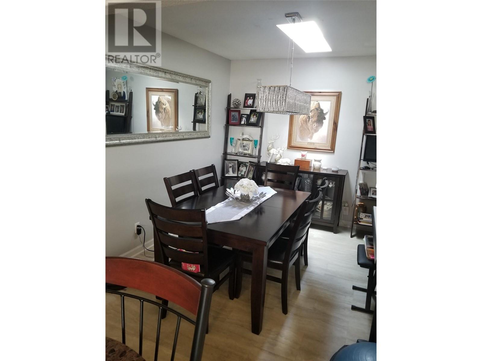 721-725 Shuswap Avenue, Chase, British Columbia  V0E 1M0 - Photo 9 - 10347971