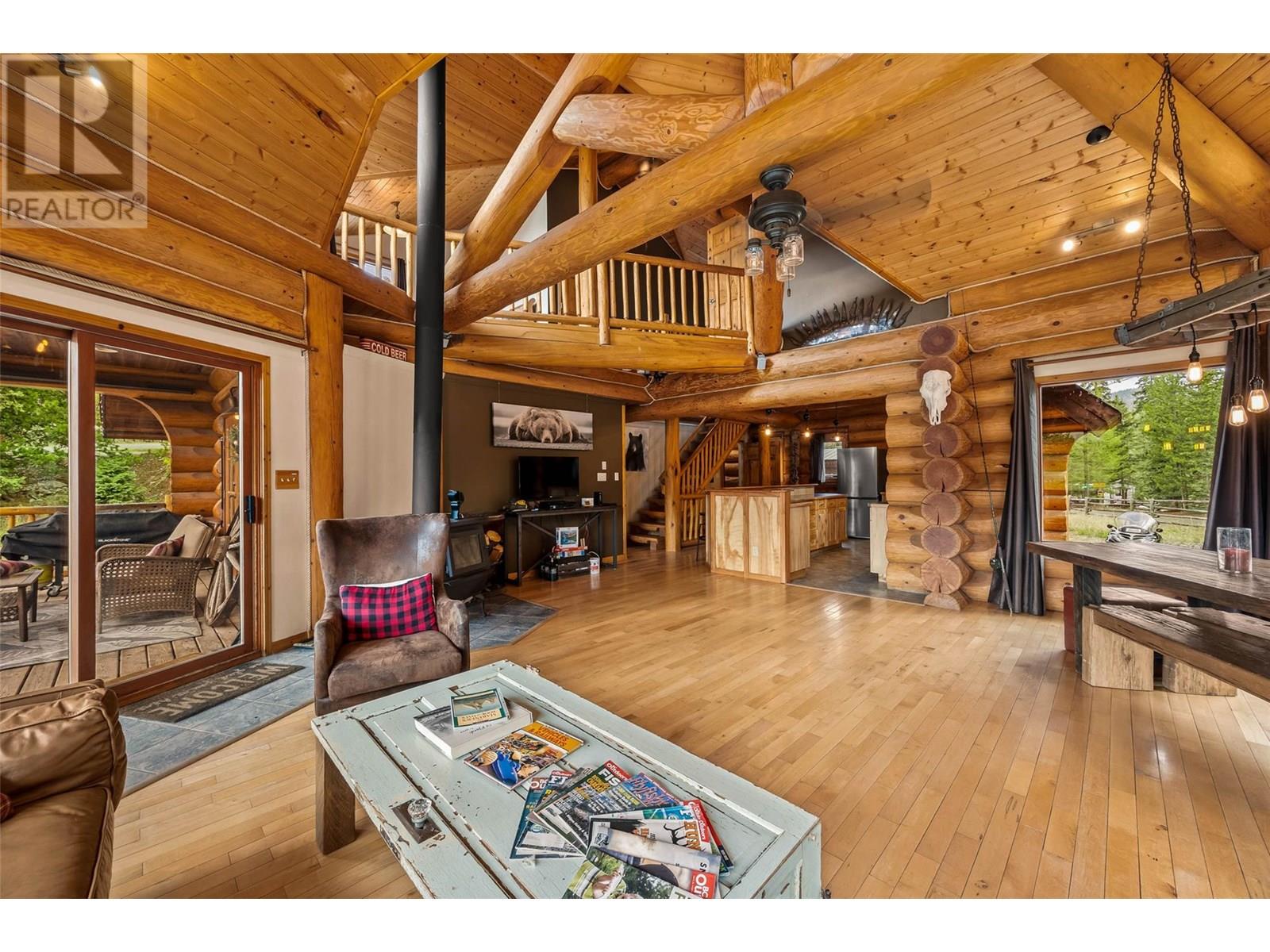 4890 Pine Ridge Way, Logan Lake, British Columbia  V0K 1W0 - Photo 12 - 10346724