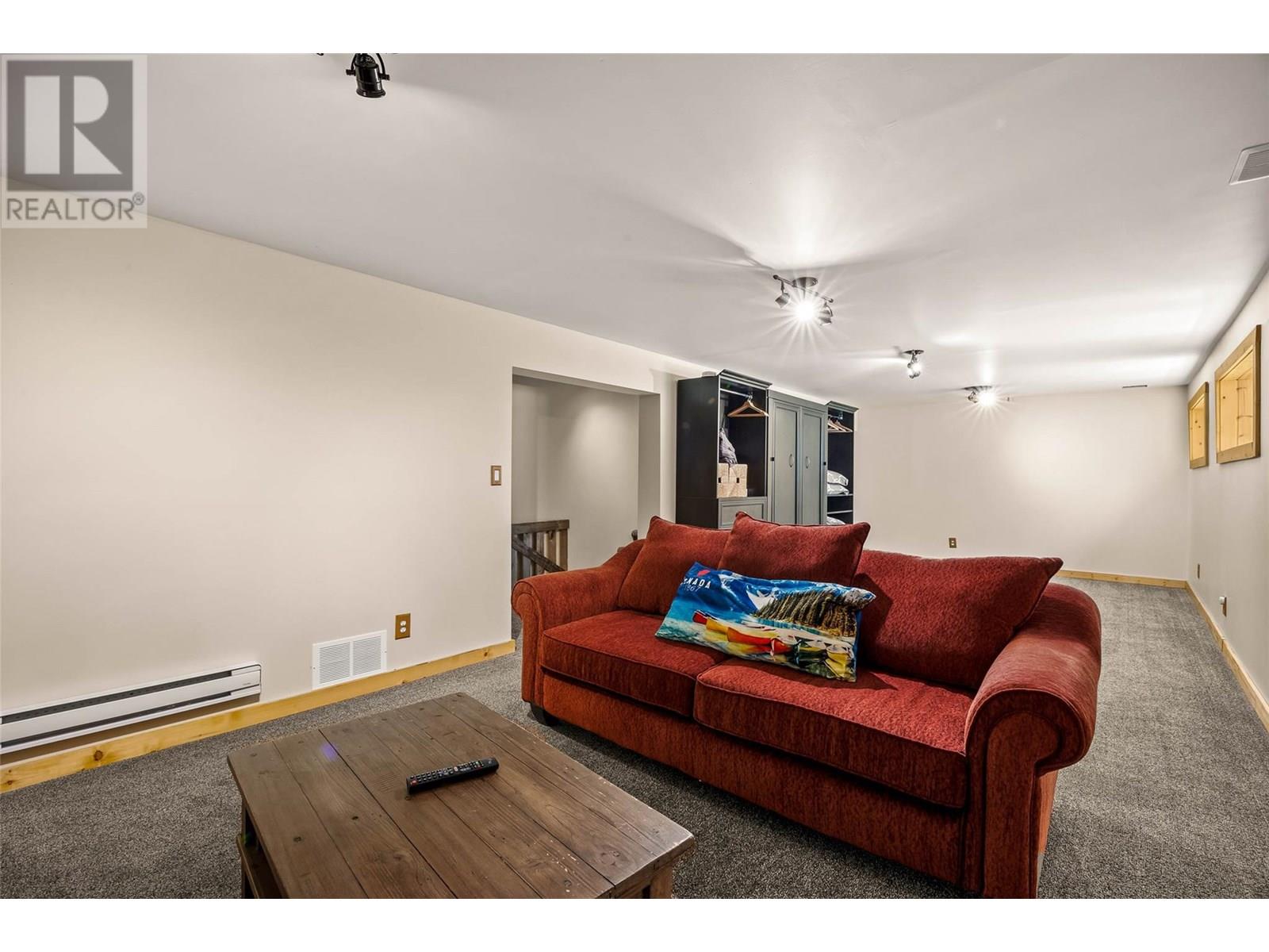 4890 Pine Ridge Way, Logan Lake, British Columbia  V0K 1W0 - Photo 31 - 10346724