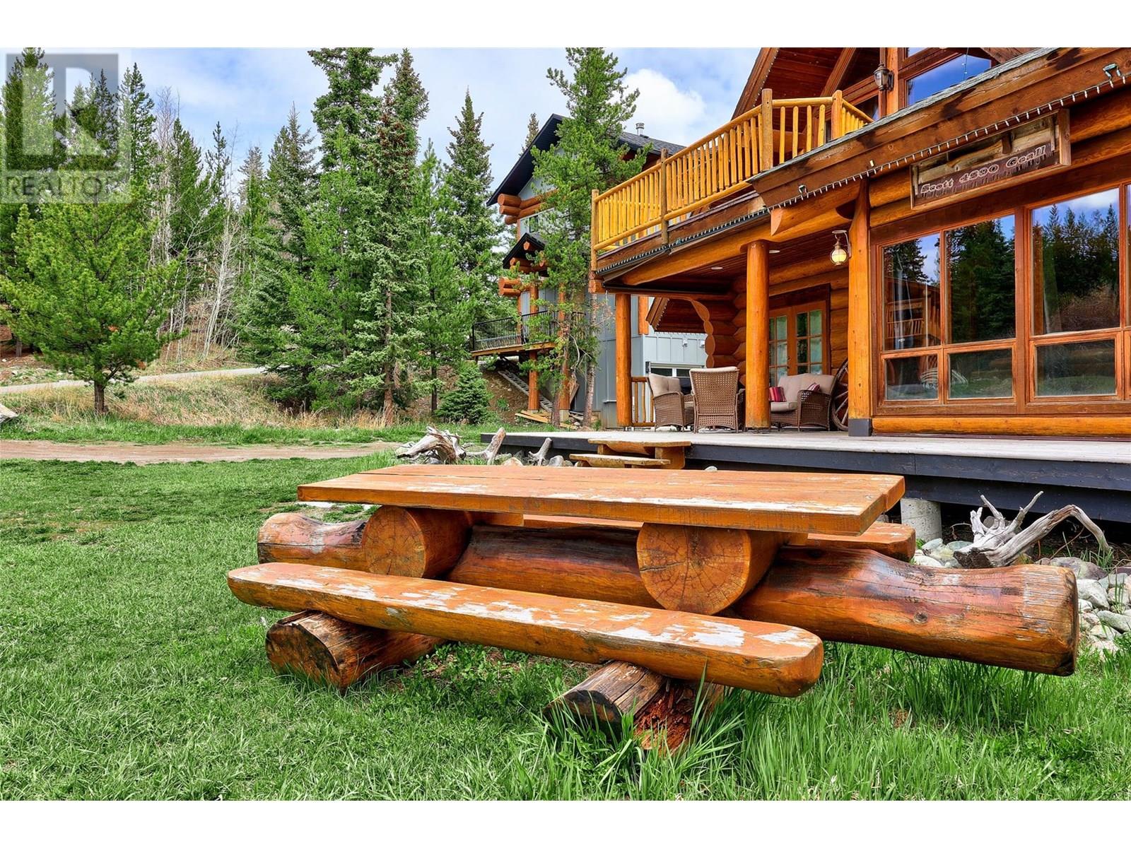 4890 Pine Ridge Way, Logan Lake, British Columbia  V0K 1W0 - Photo 36 - 10346724