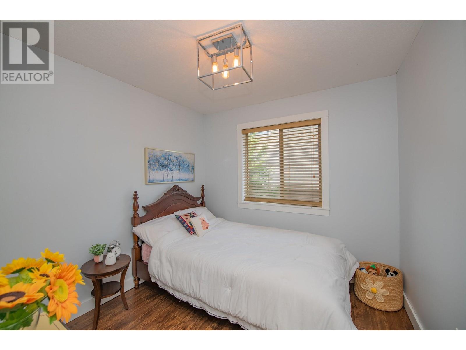 1927 Skyview Crescent, Lumby, British Columbia  V0E 2G0 - Photo 21 - 10347096