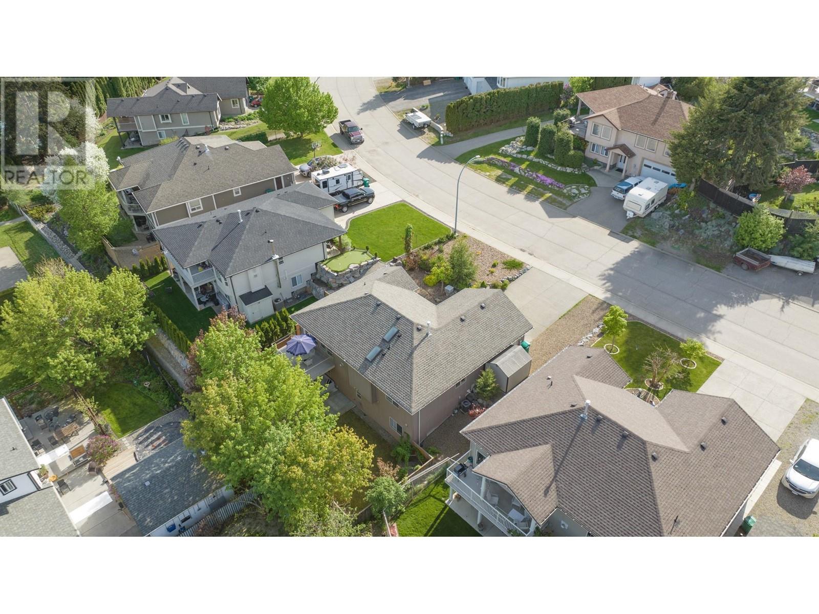 1927 Skyview Crescent, Lumby, British Columbia  V0E 2G0 - Photo 48 - 10347096