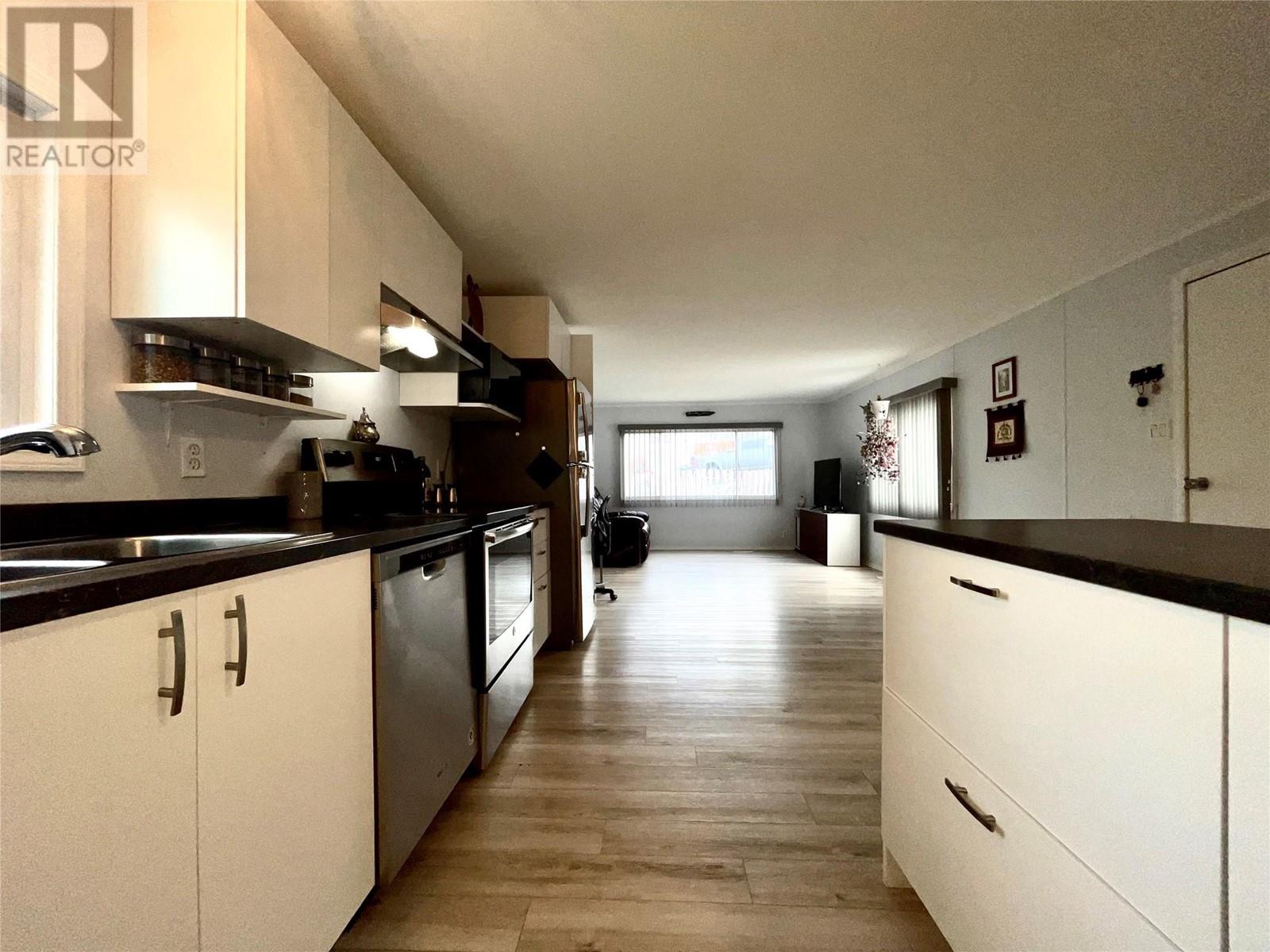 2321 33rd Avenue N, Cranbrook, British Columbia  V1C 3Y9 - Photo 7 - 10347885