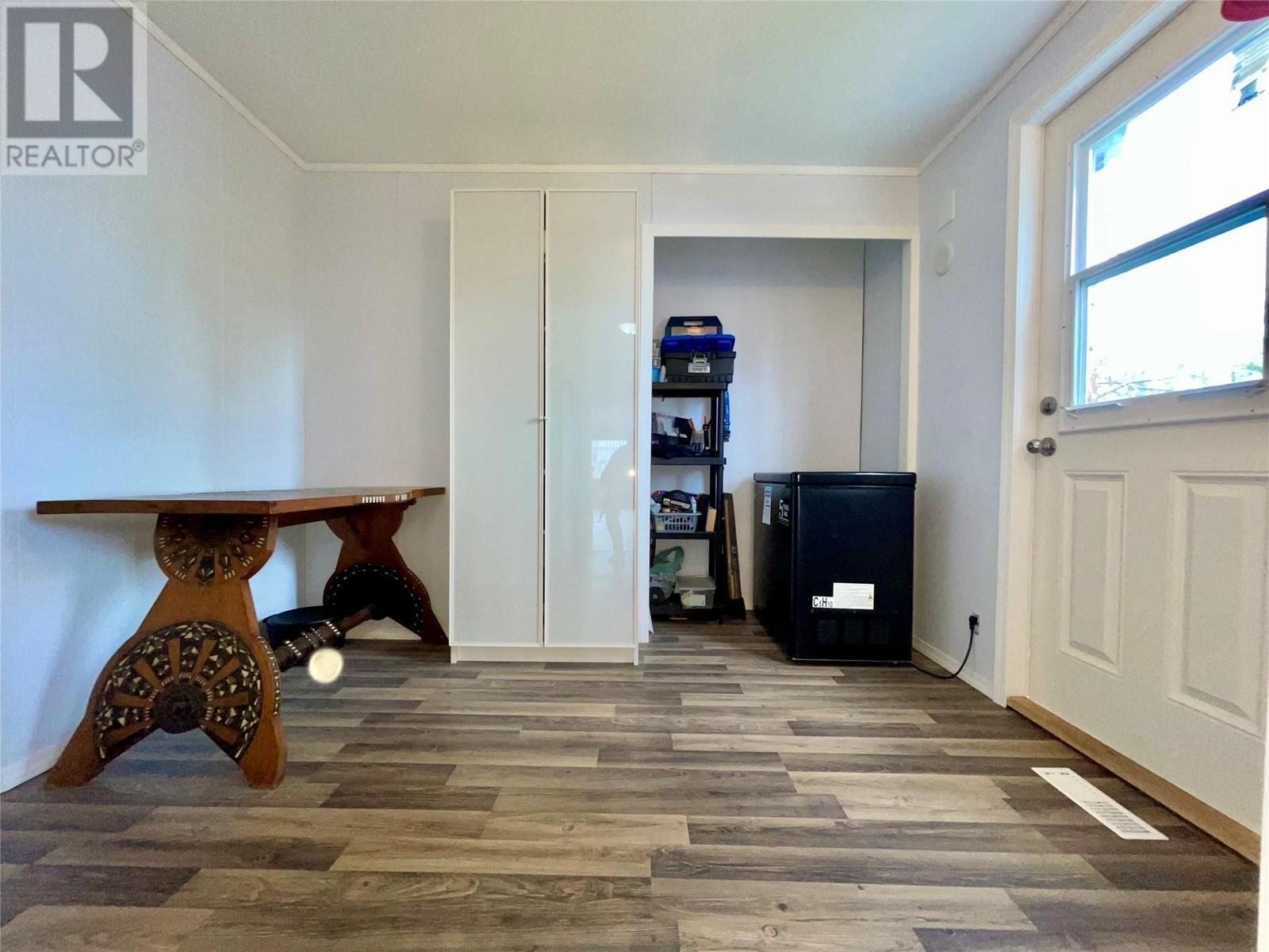 2321 33rd Avenue N, Cranbrook, British Columbia  V1C 3Y9 - Photo 8 - 10347885