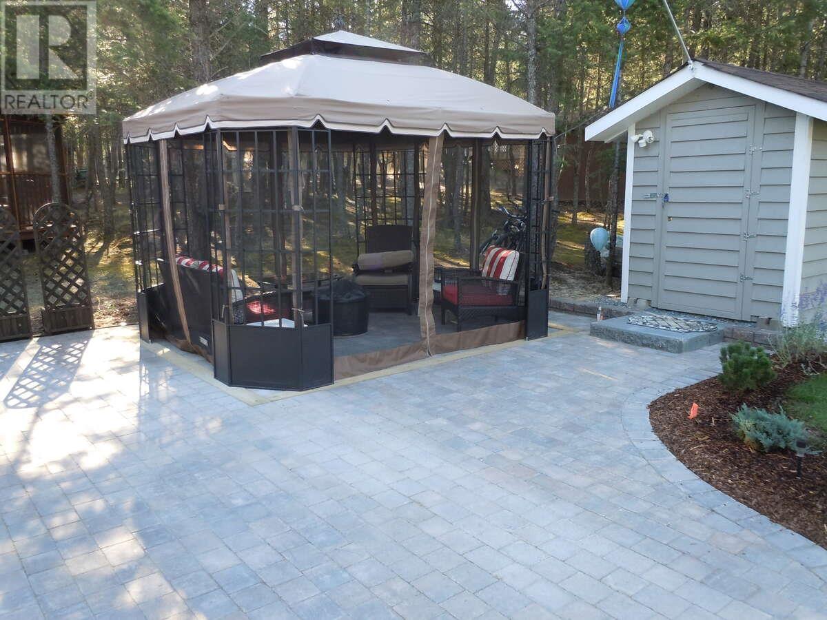 4889 Lynx Crescent, Radium Hot Springs, British Columbia  V0A 1M0 - Photo 9 - 10348033