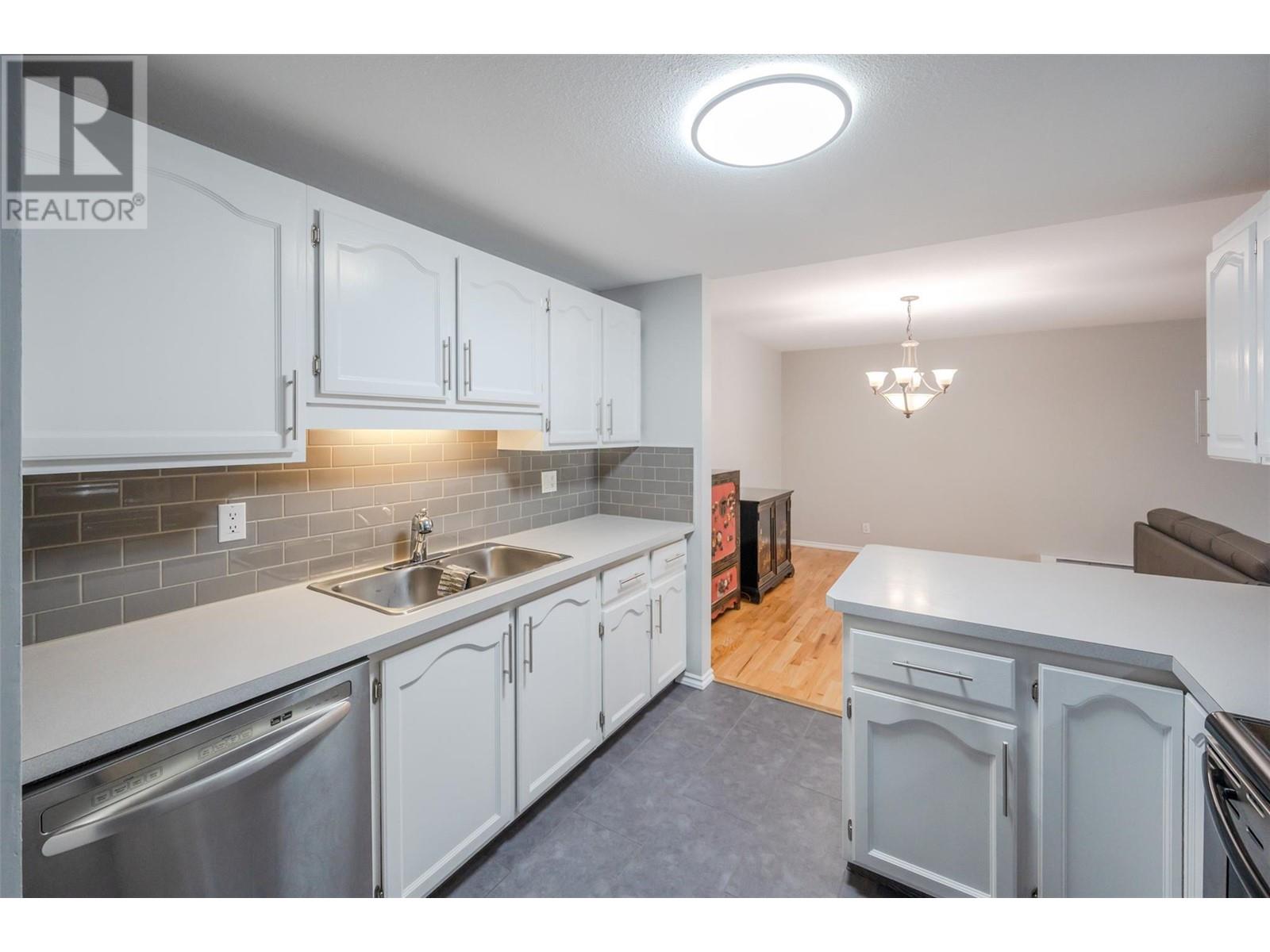272 Green Avenue W Unit# 208, Penticton, British Columbia  V2A 3T2 - Photo 16 - 10348028