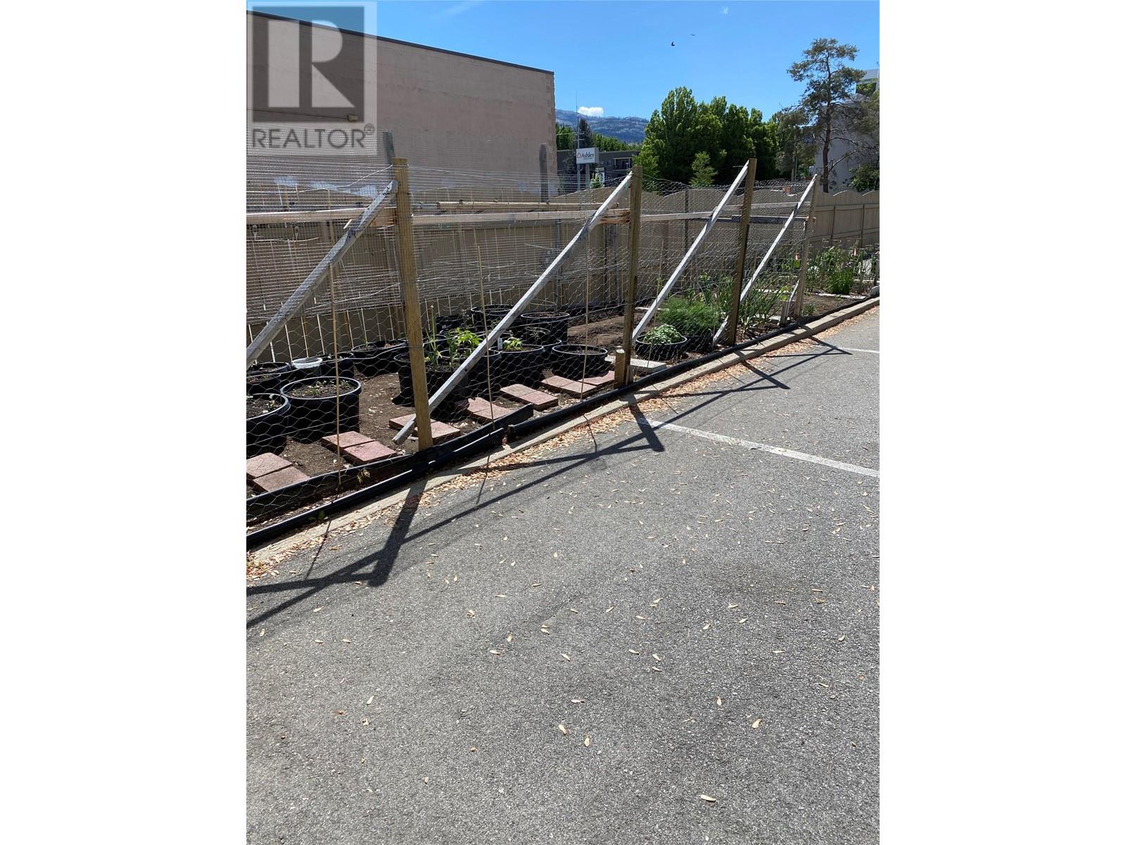 272 Green Avenue W Unit# 208, Penticton, British Columbia  V2A 3T2 - Photo 33 - 10348028