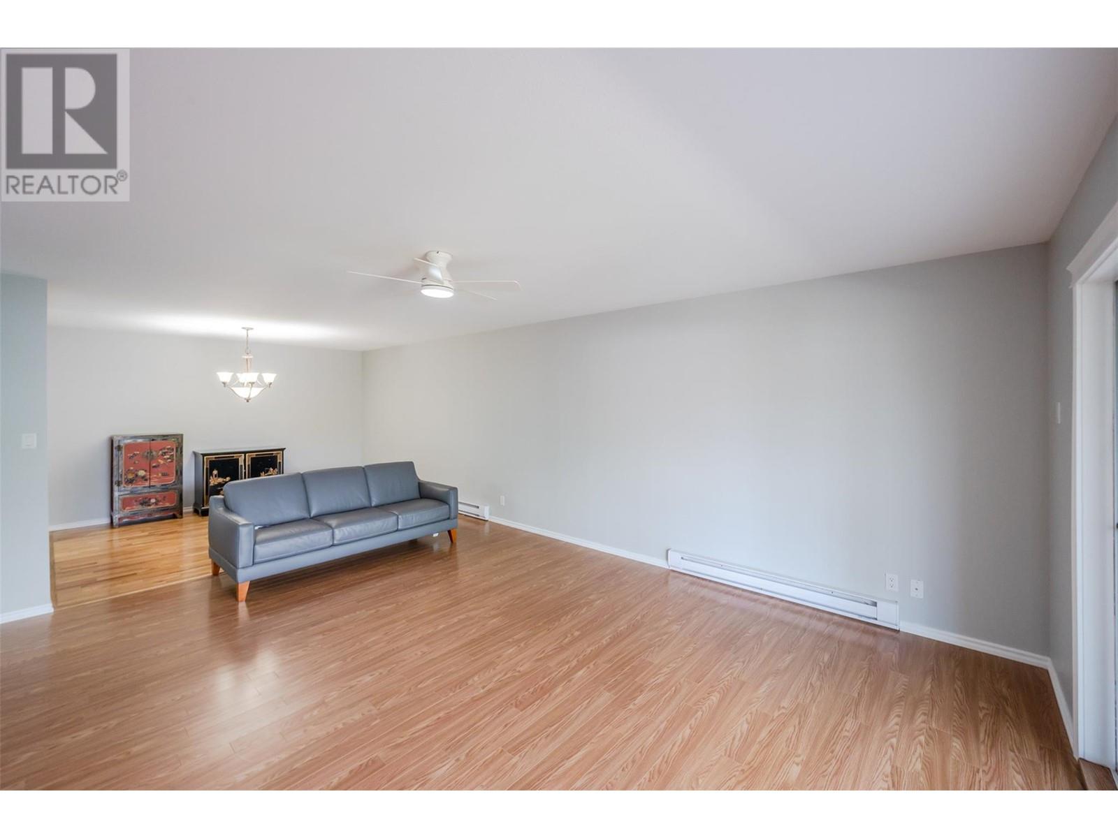 272 Green Avenue W Unit# 208, Penticton, British Columbia  V2A 3T2 - Photo 7 - 10348028